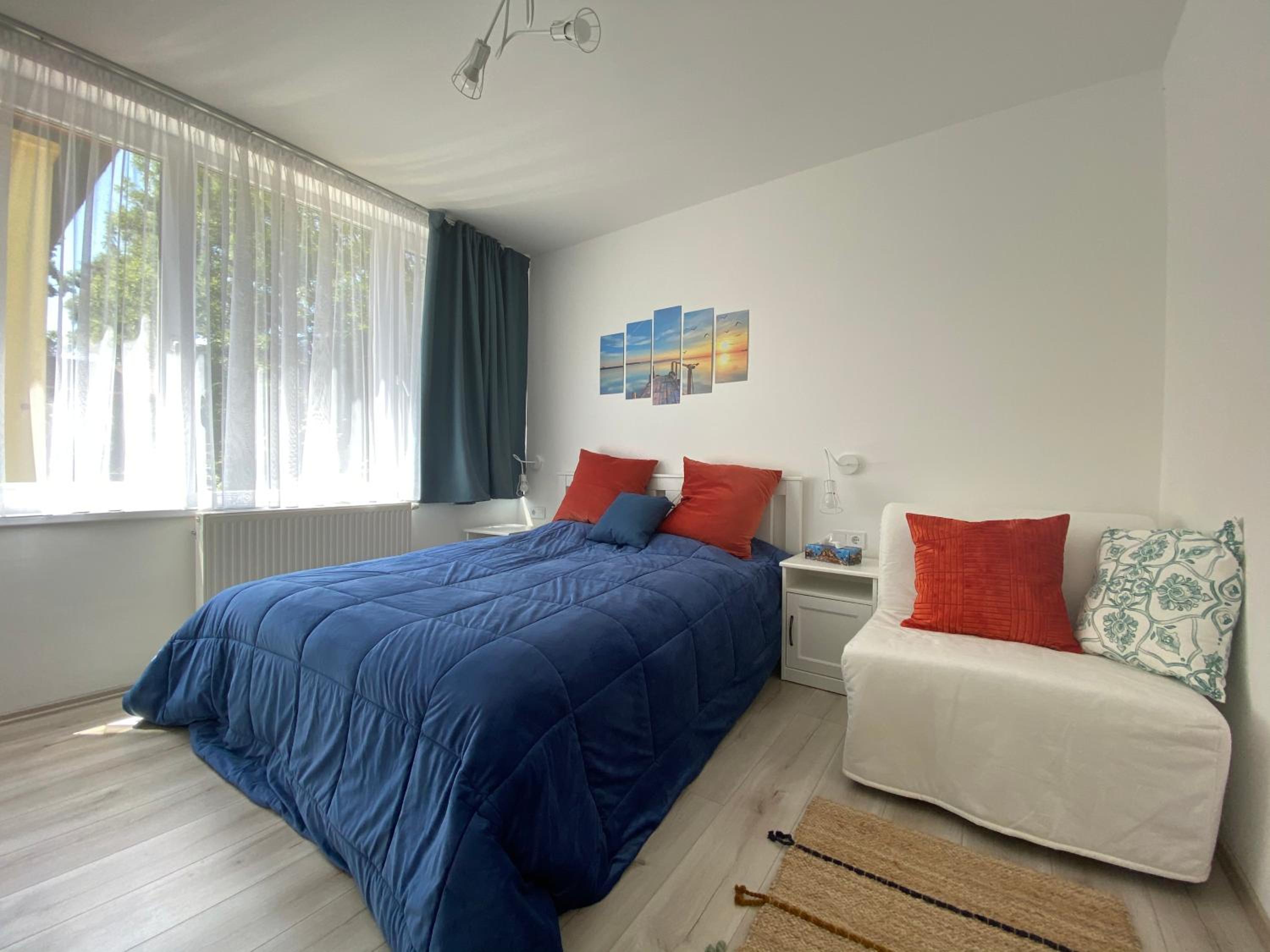 Deluxe Apartment photo 2
