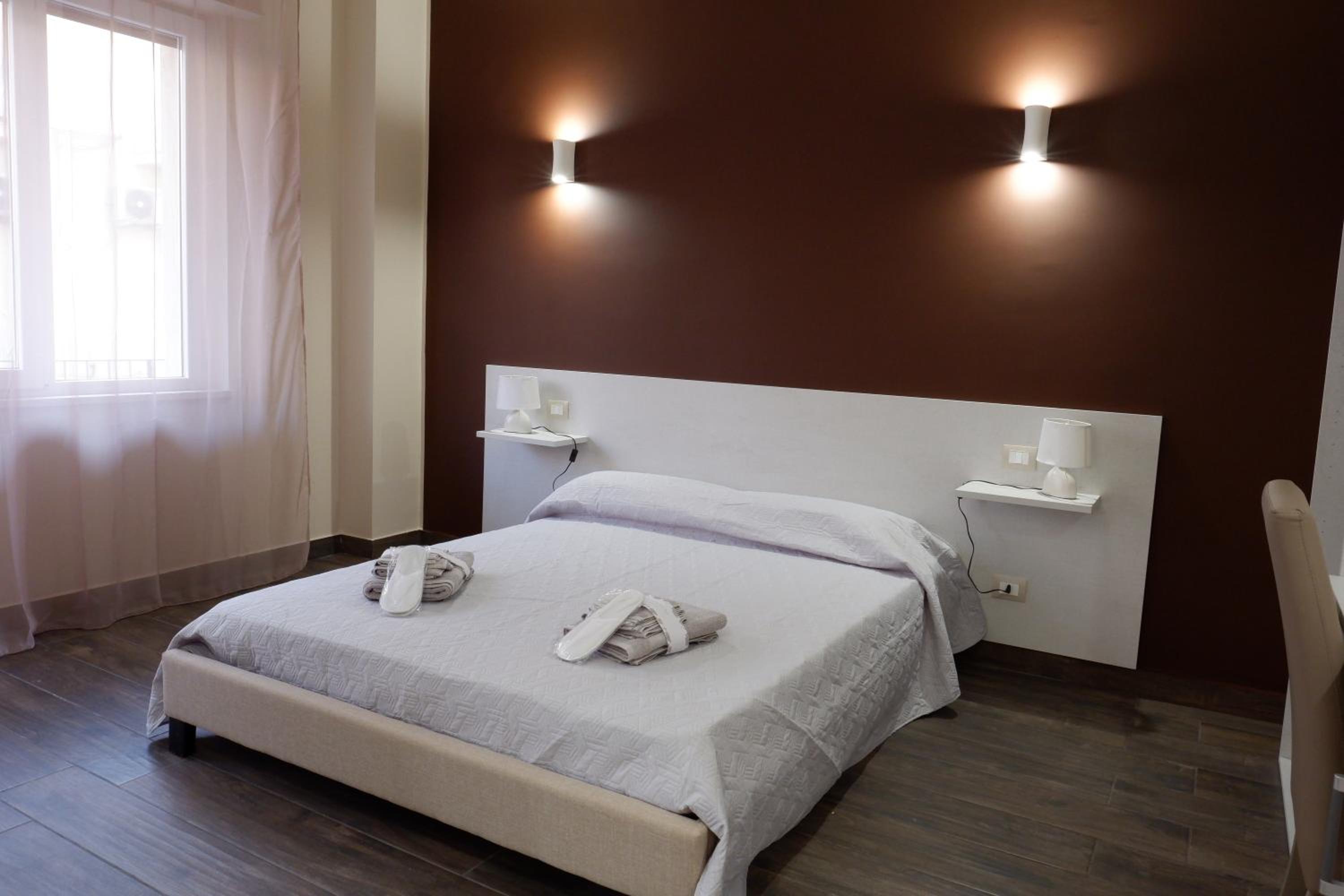 Double Room with Balcony photo 3