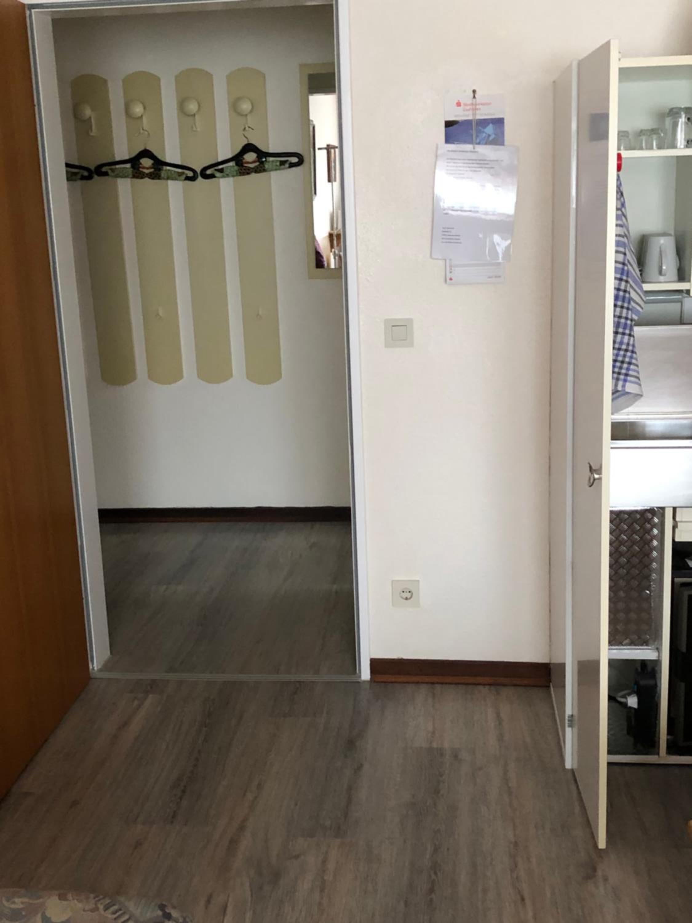 Apartment photo 2