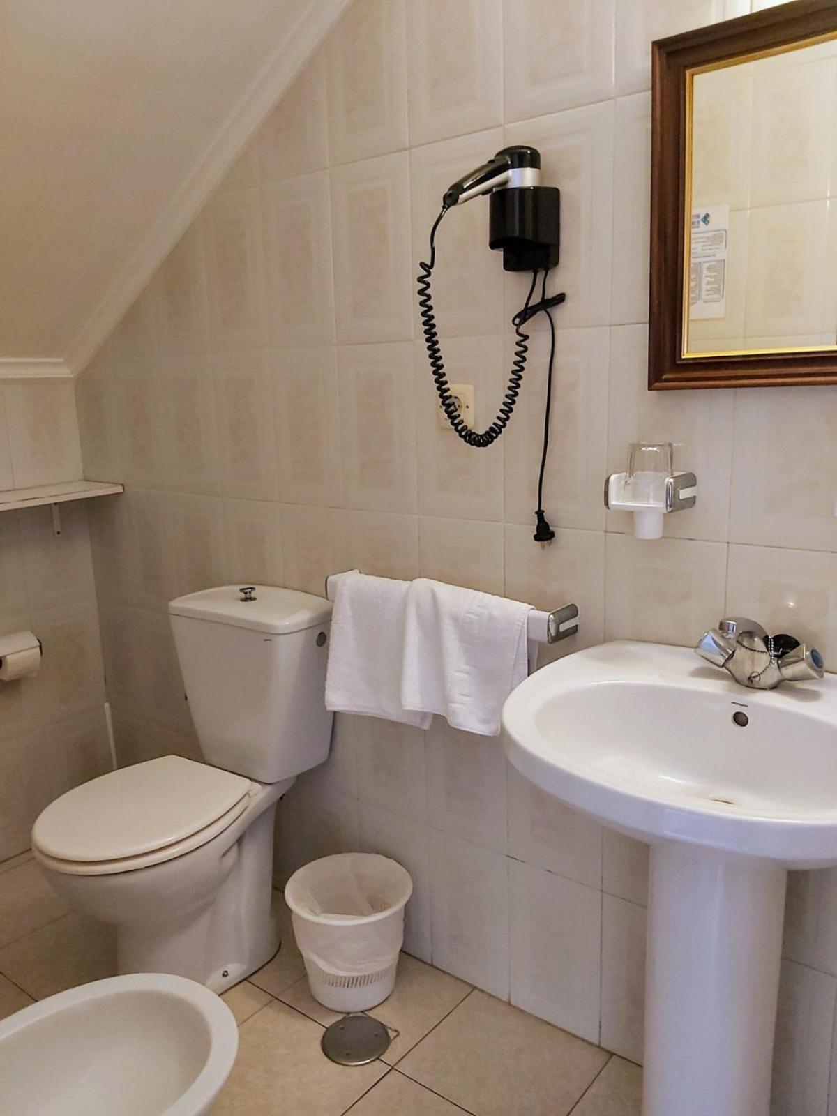 Double or Twin Room photo 2