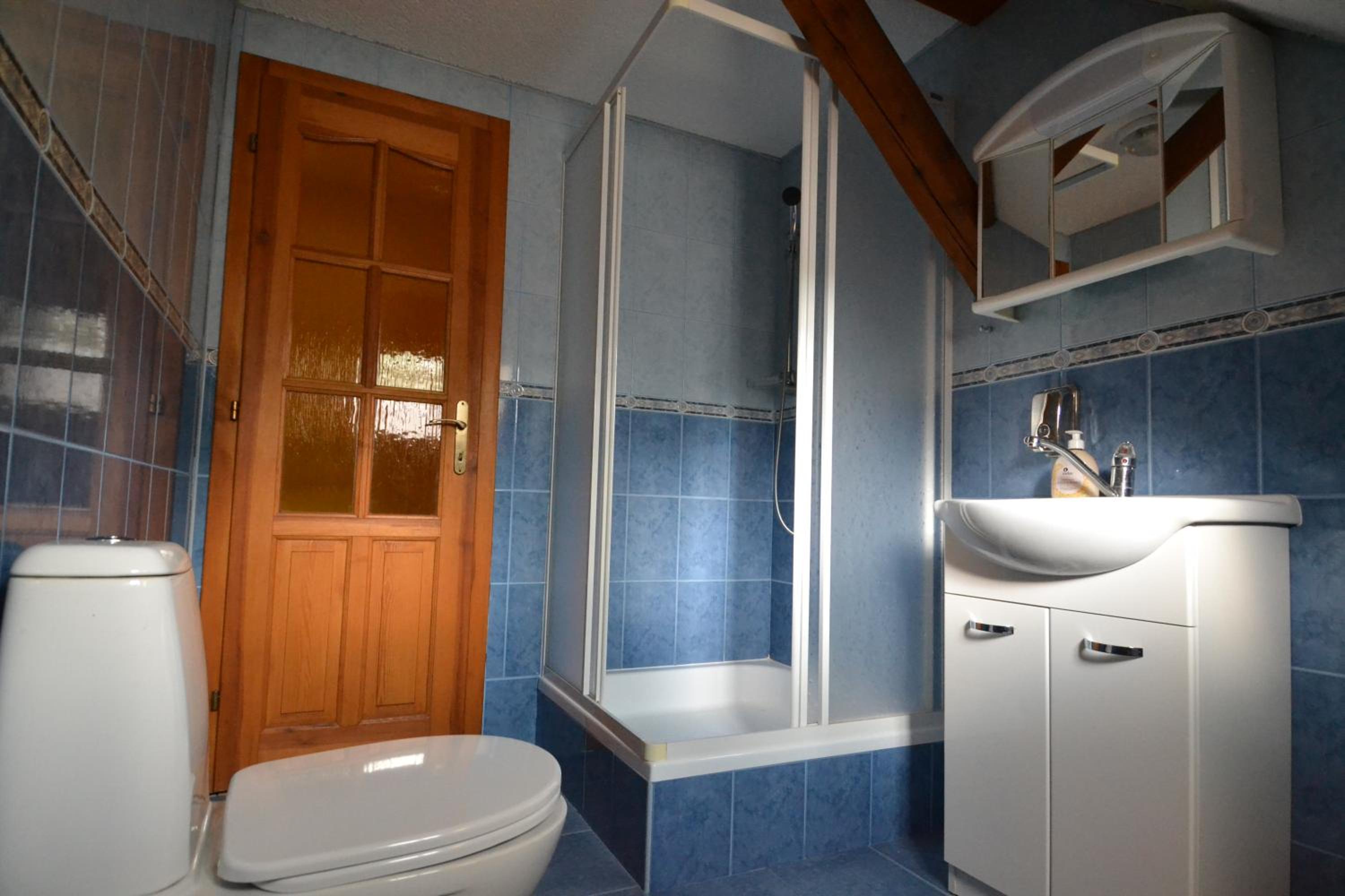 Double or Twin Room with Shared Bathroom photo 3