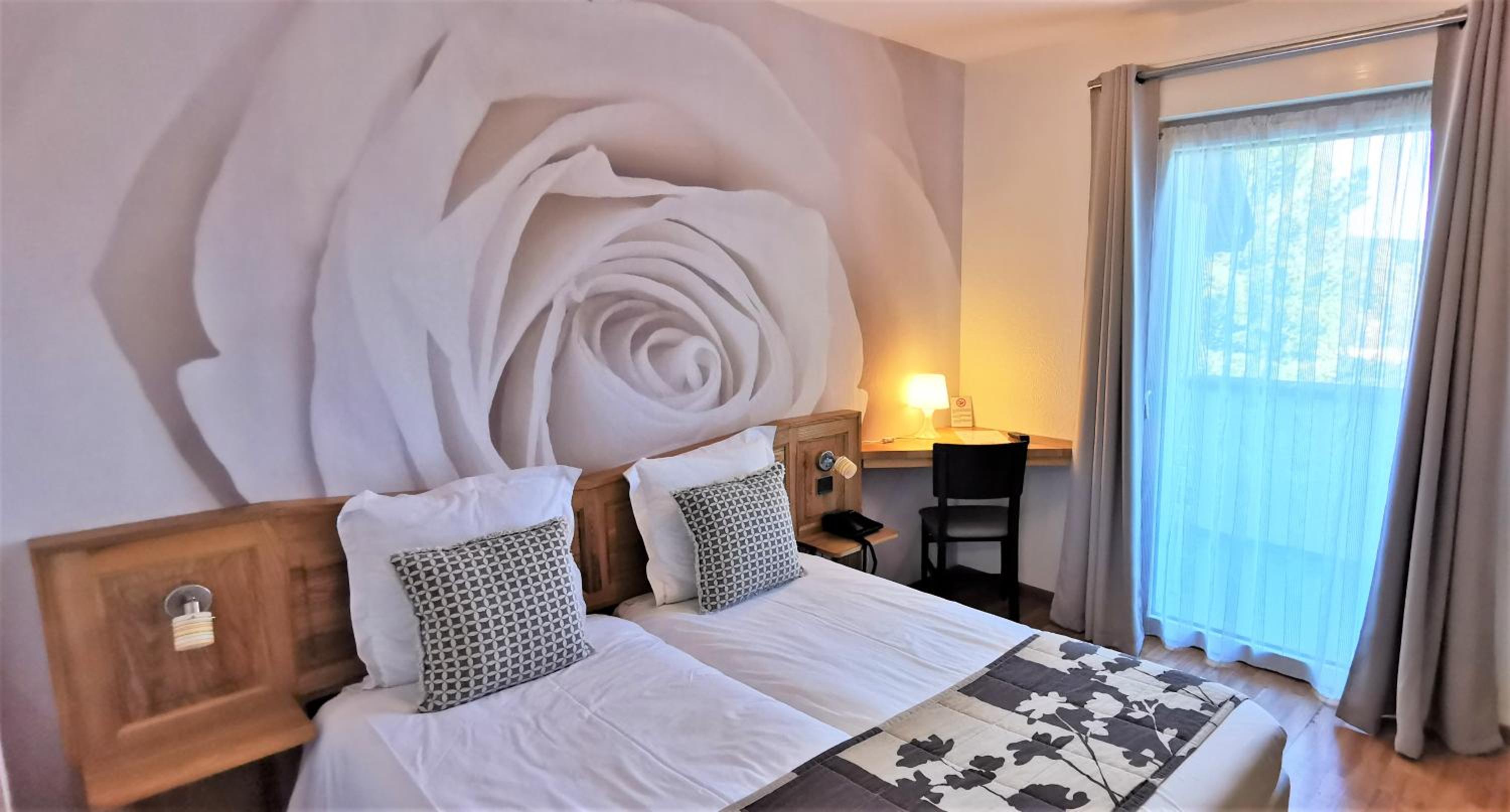 Double or Twin Room photo 2