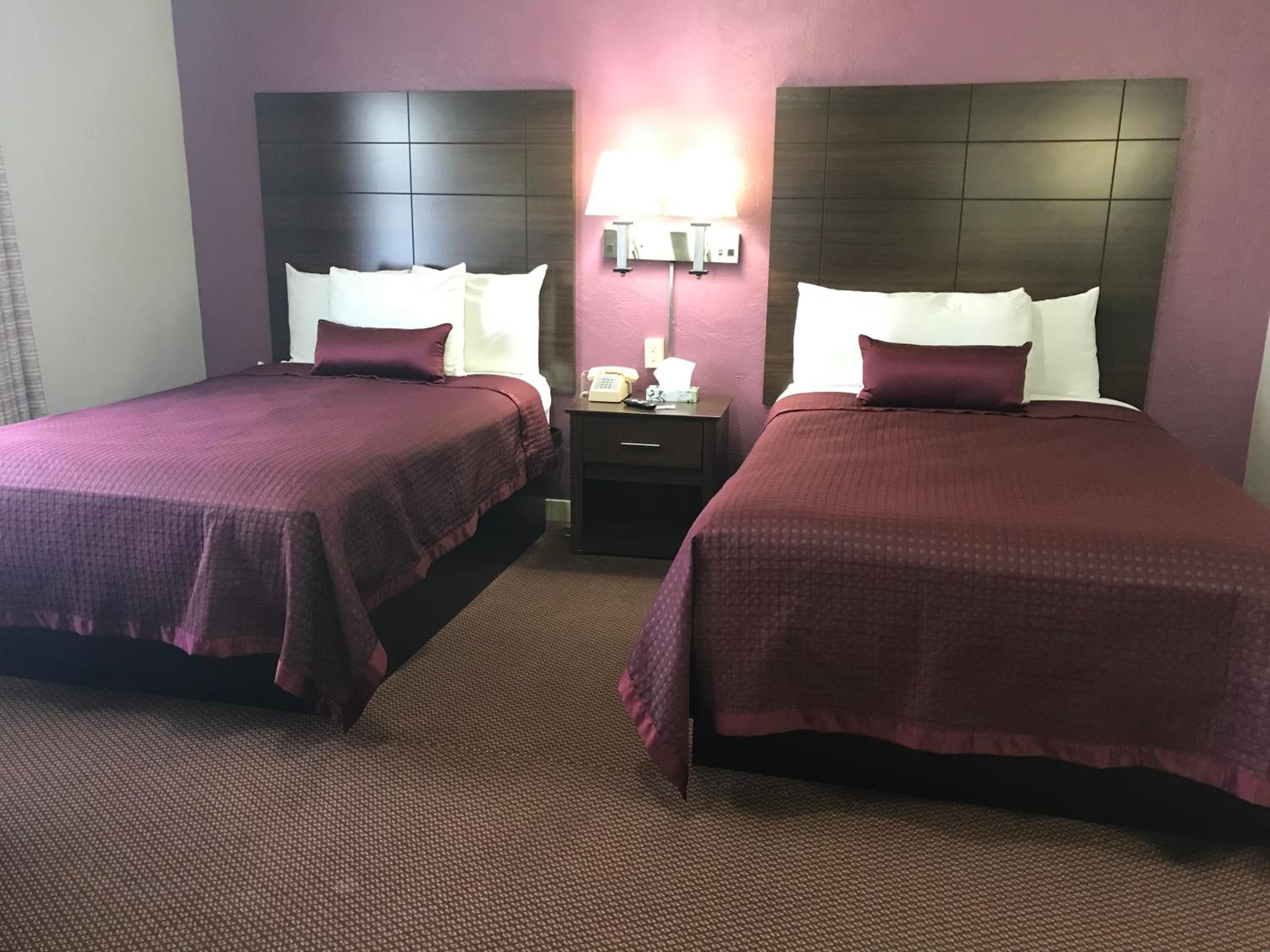 Double Room with Two Double Beds photo 1