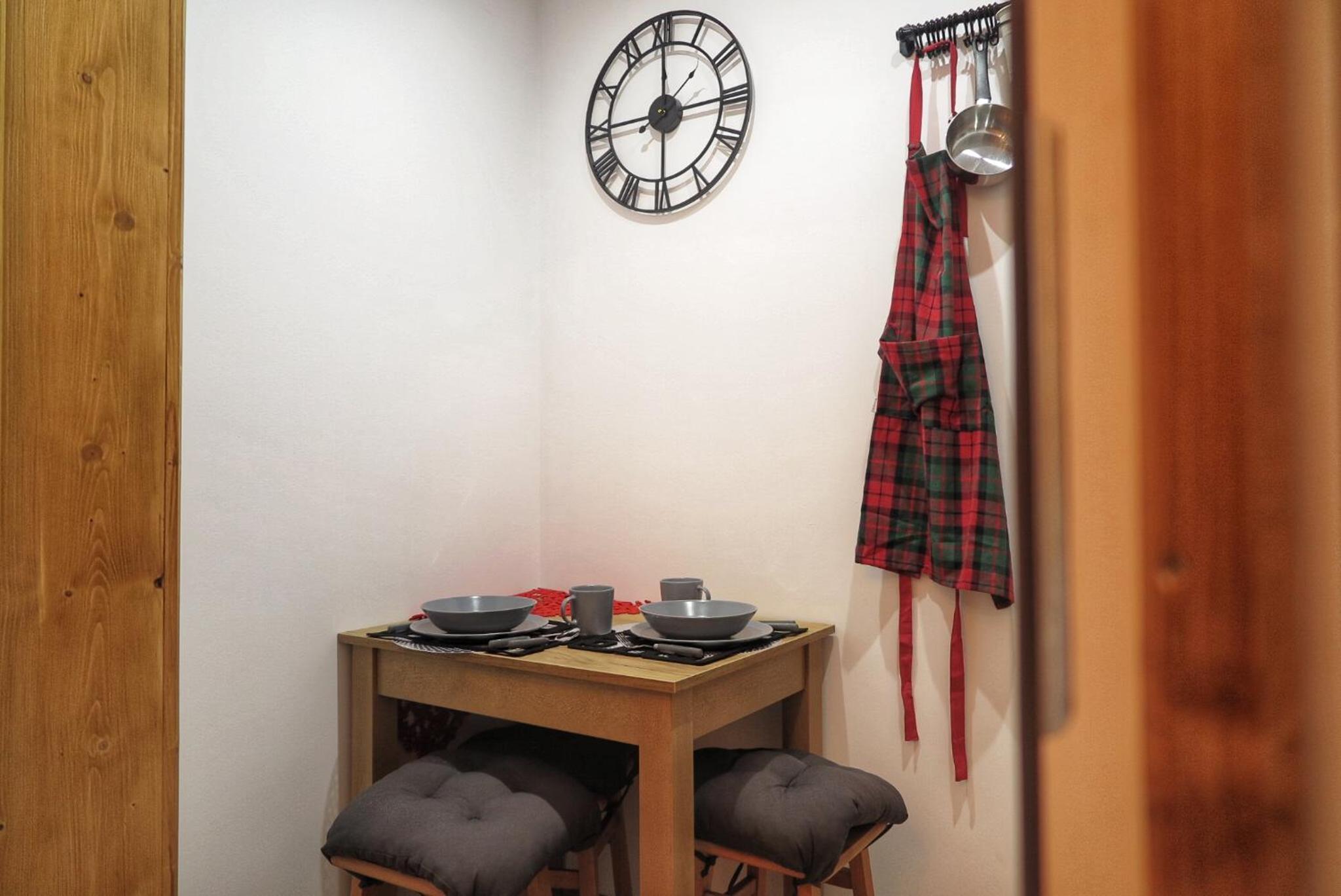 Triple Room with Private Bathroom - Photo 15