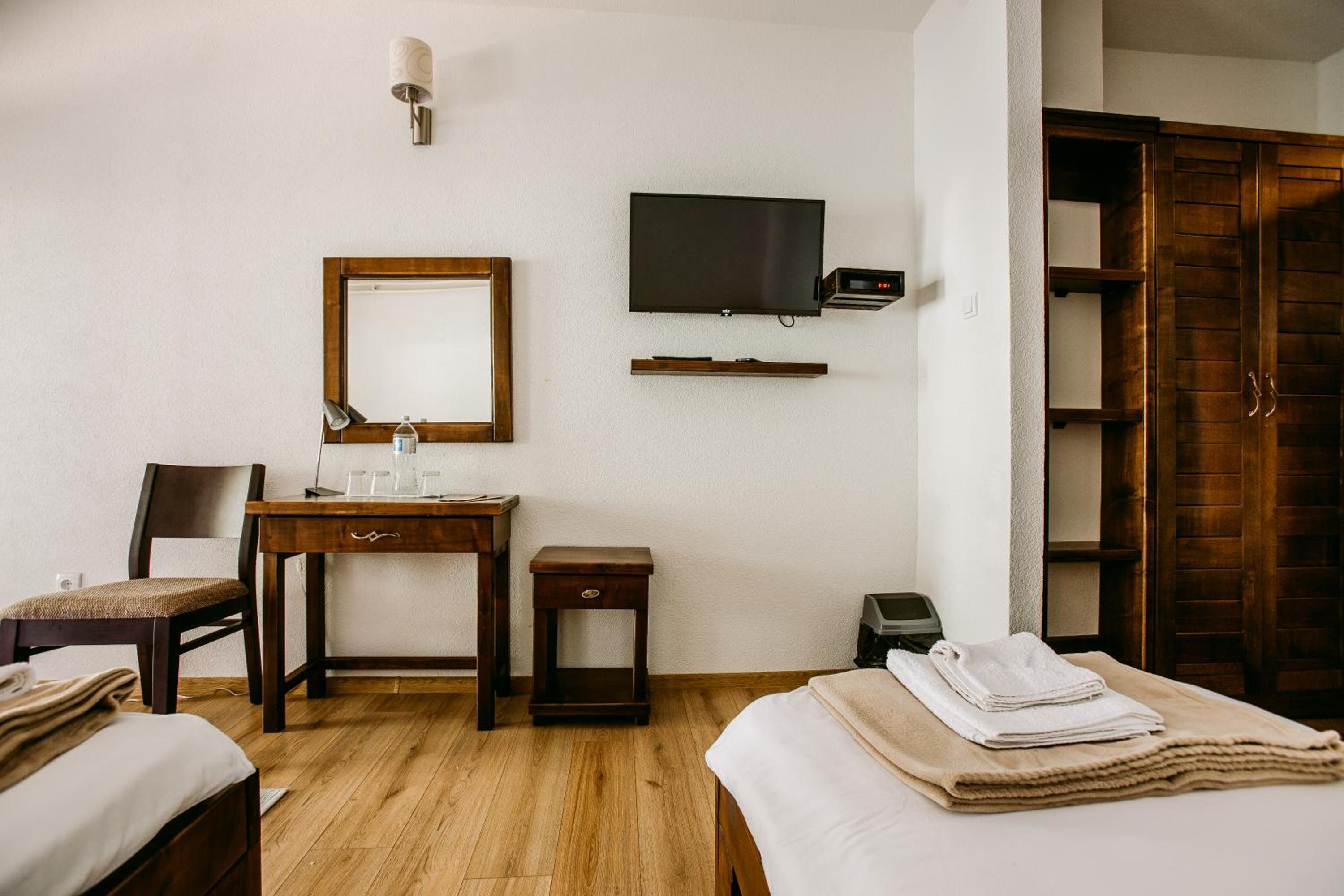 Triple Room with Terrace - Photo 4