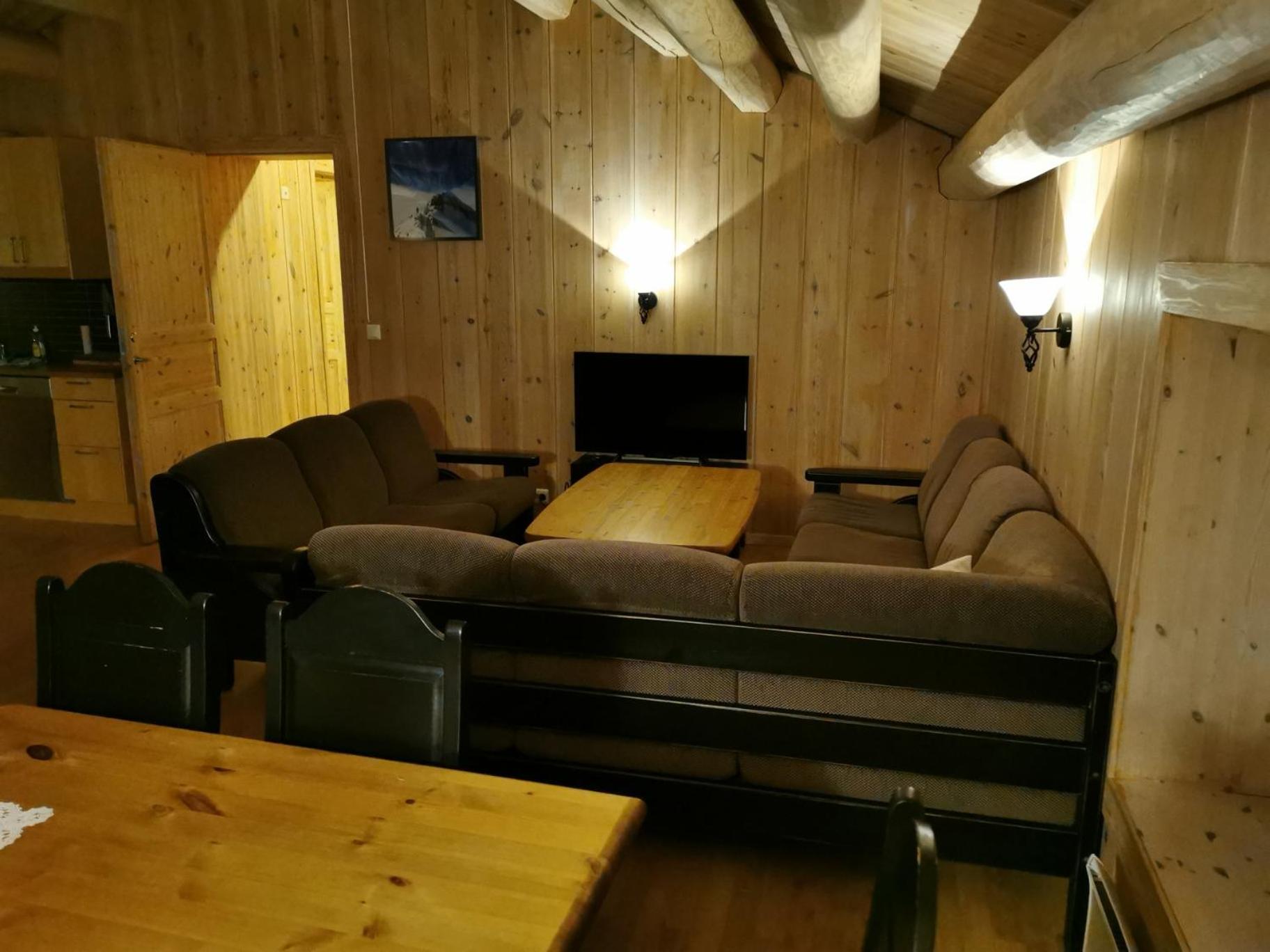 Apartment with Mountain View photo 1