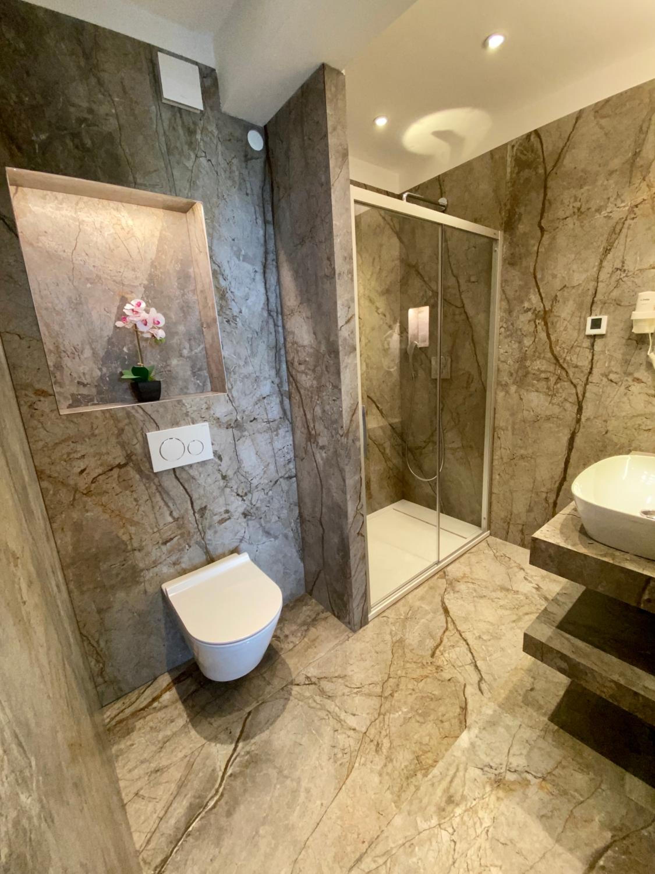 Superior Double or Twin Room with Sea View - Photo 2