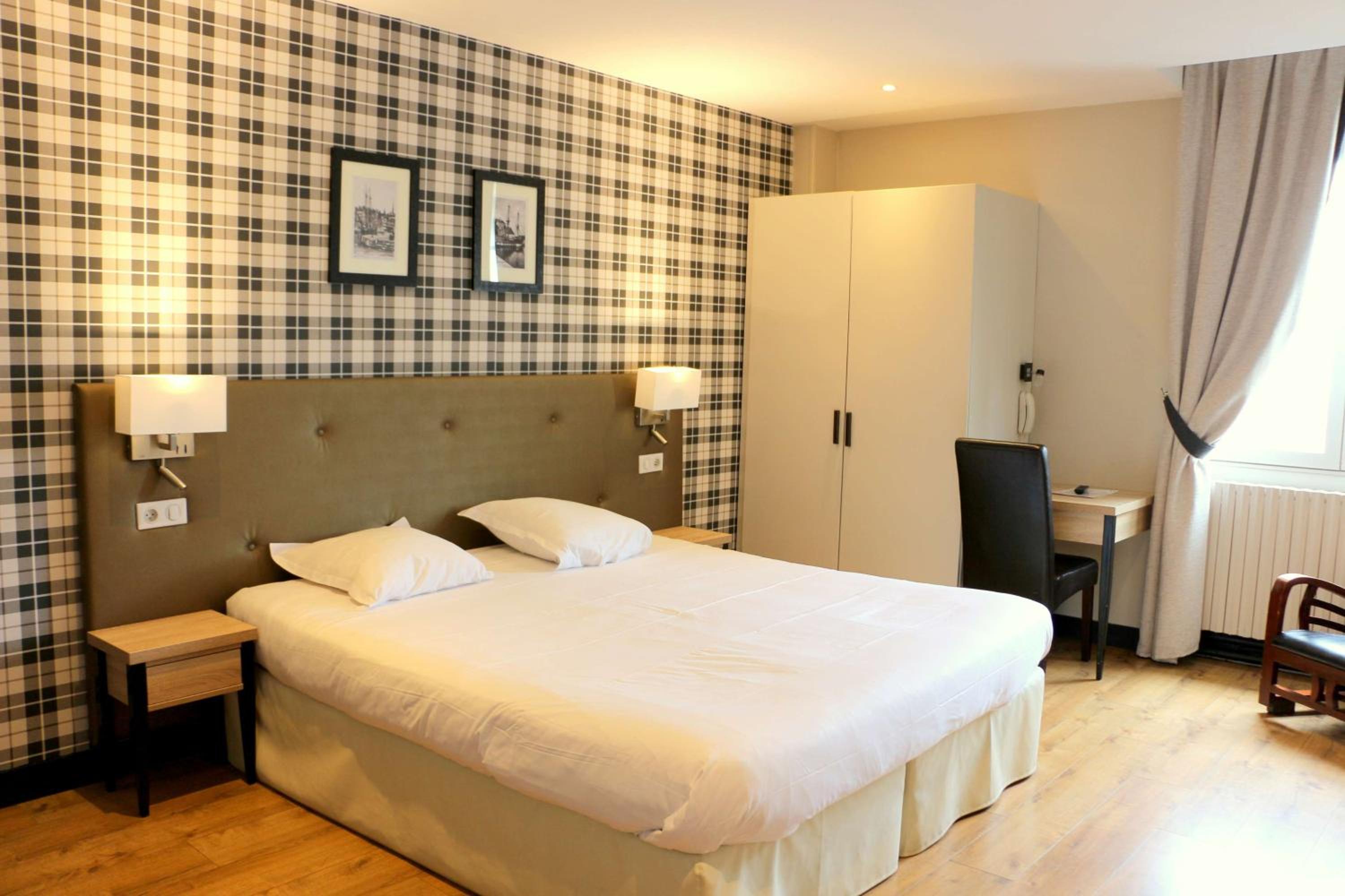 Best Western Le Cheval Blanc - Vista para o porto - Centro da cidade, Fotografia 5
