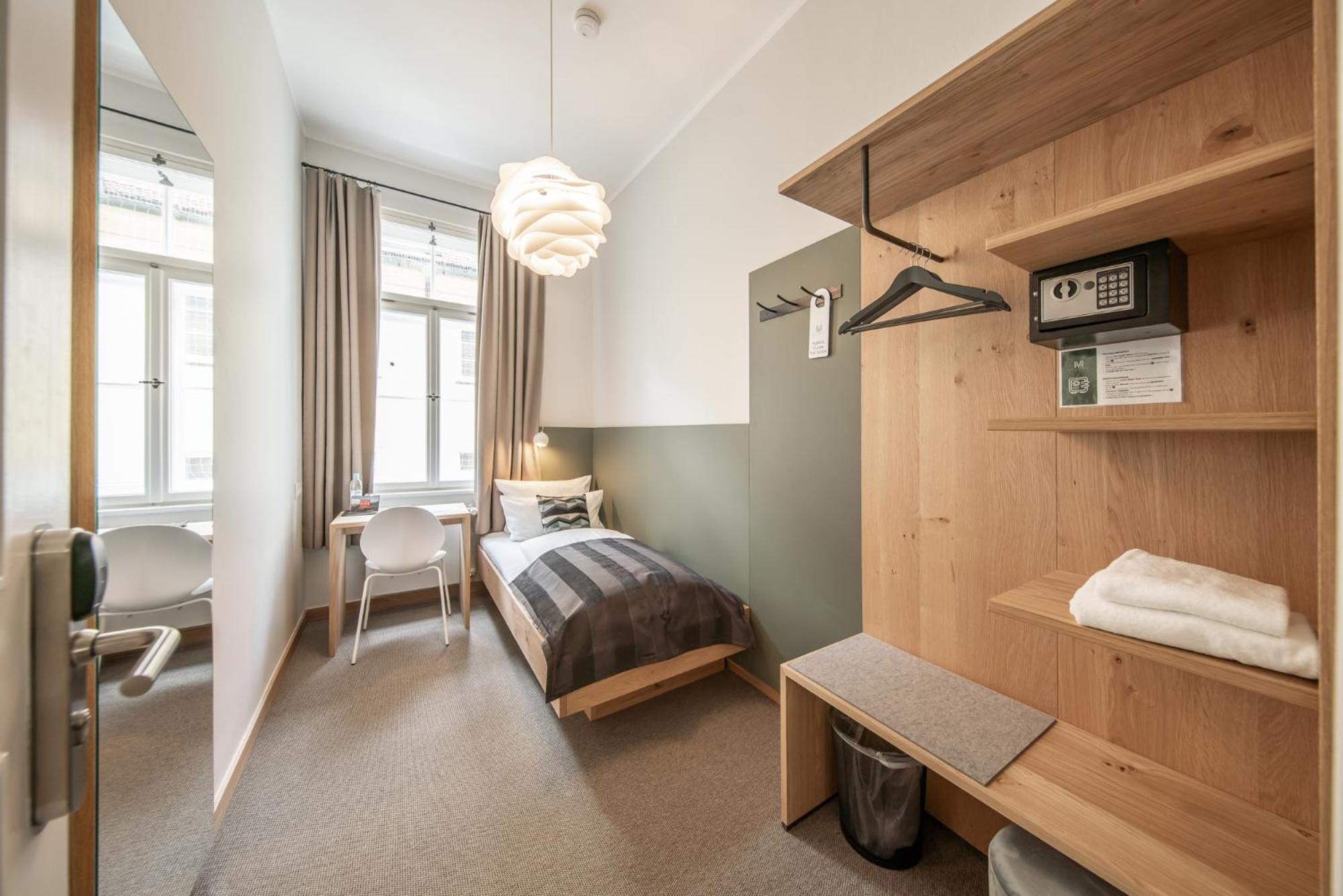 Single Room photo 3