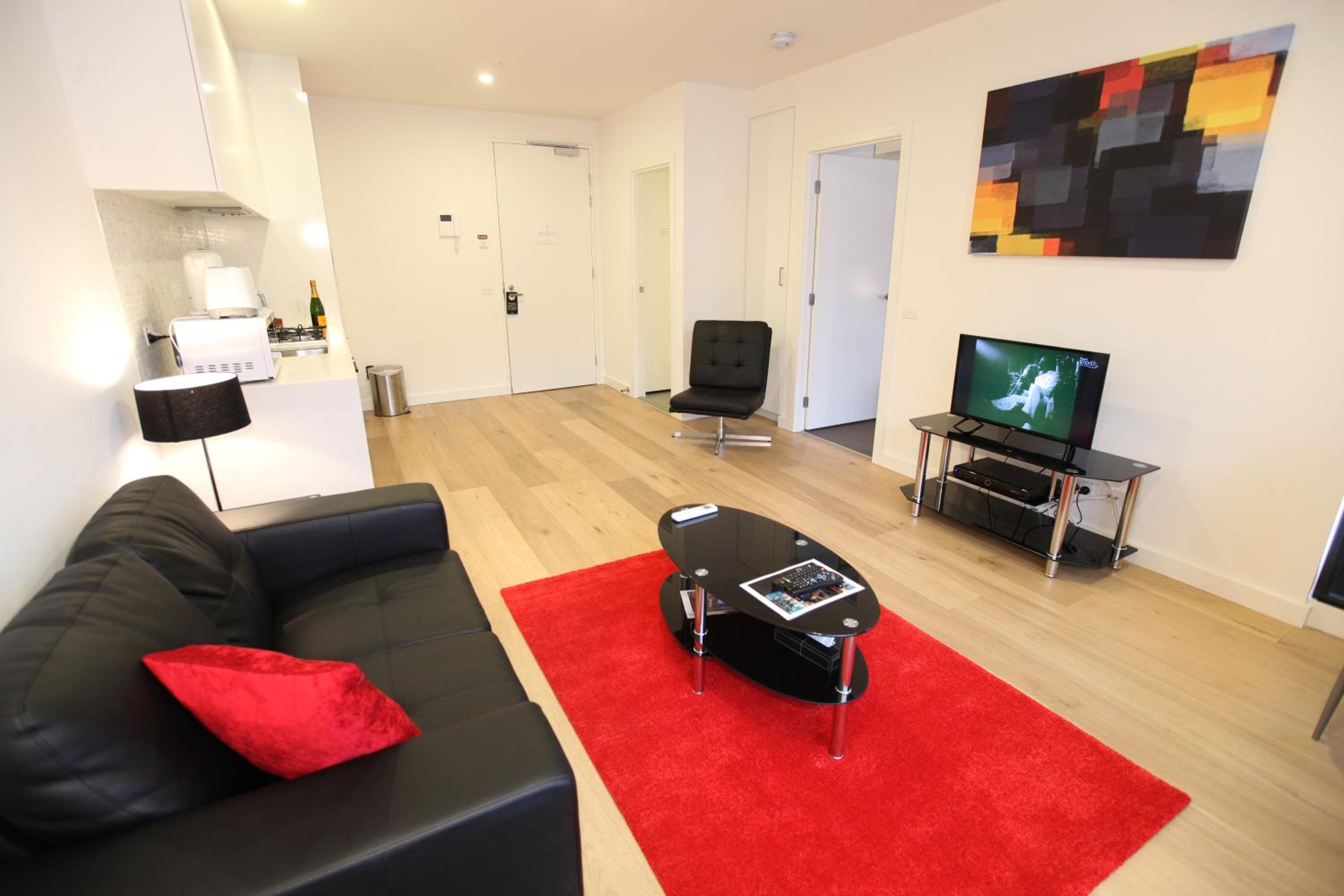 One-Bedroom Apartment - Photo 9