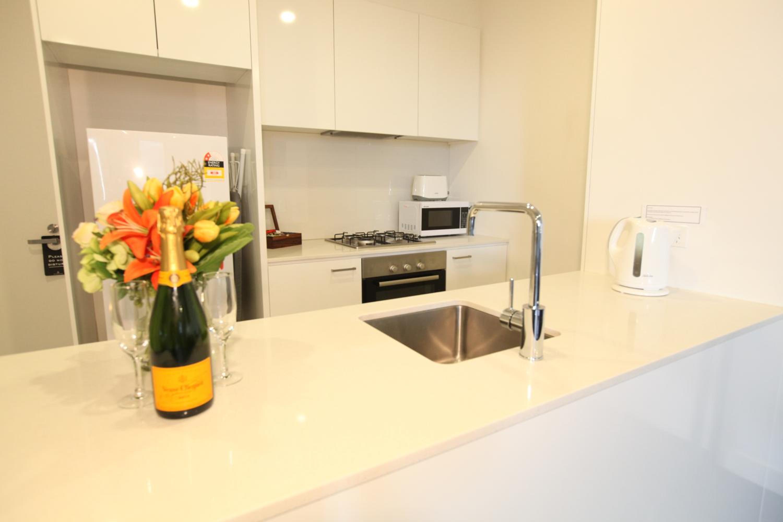 One-Bedroom Apartment - Photo 17