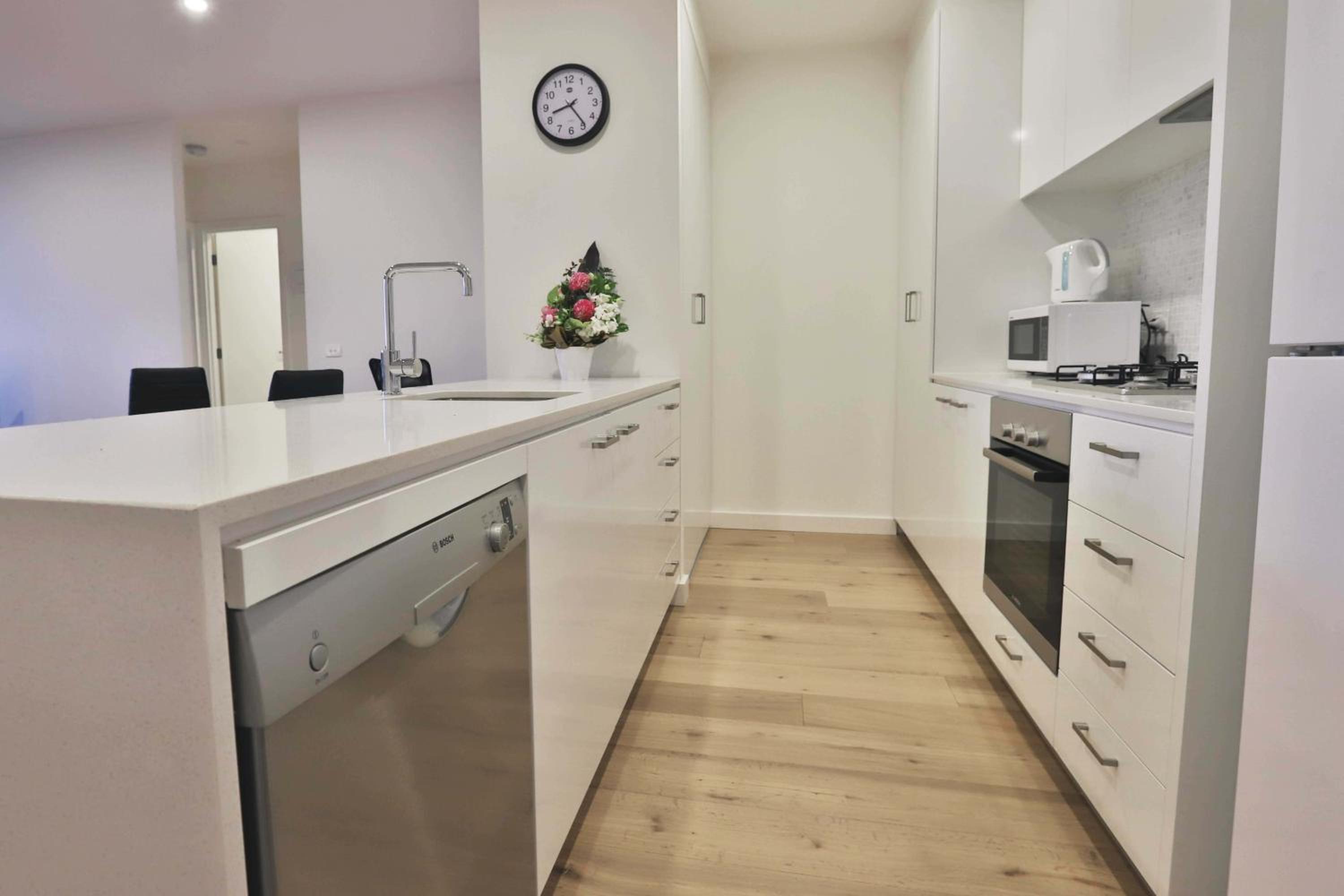 Two-Bedroom Apartment - Photo 6