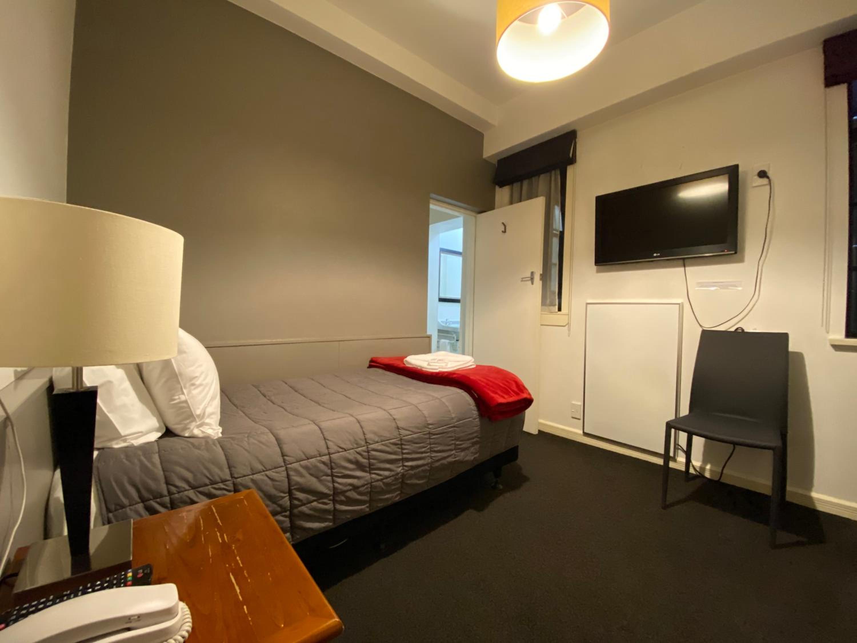 Single Room photo 3