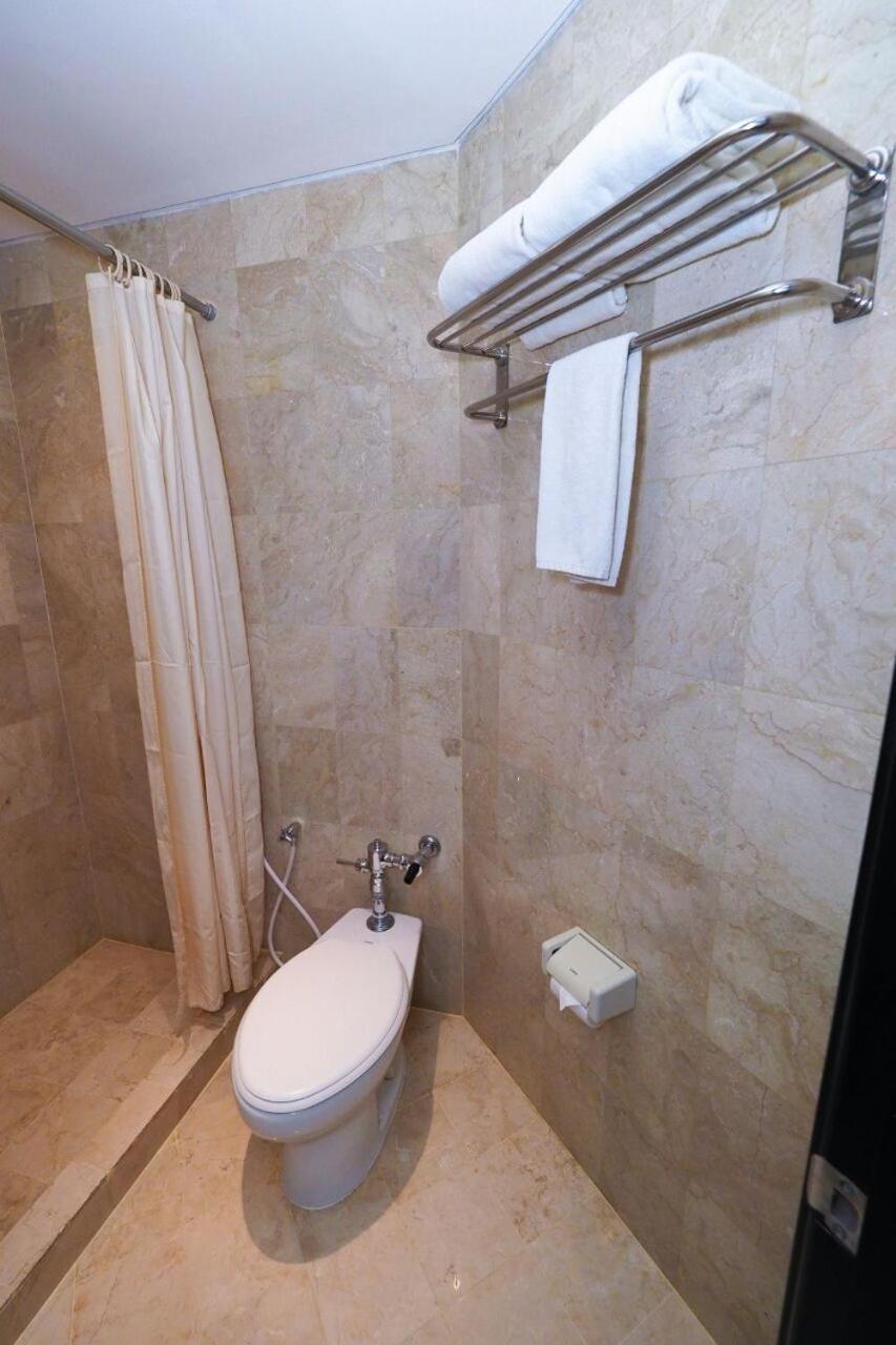 Suite - Photo 2
