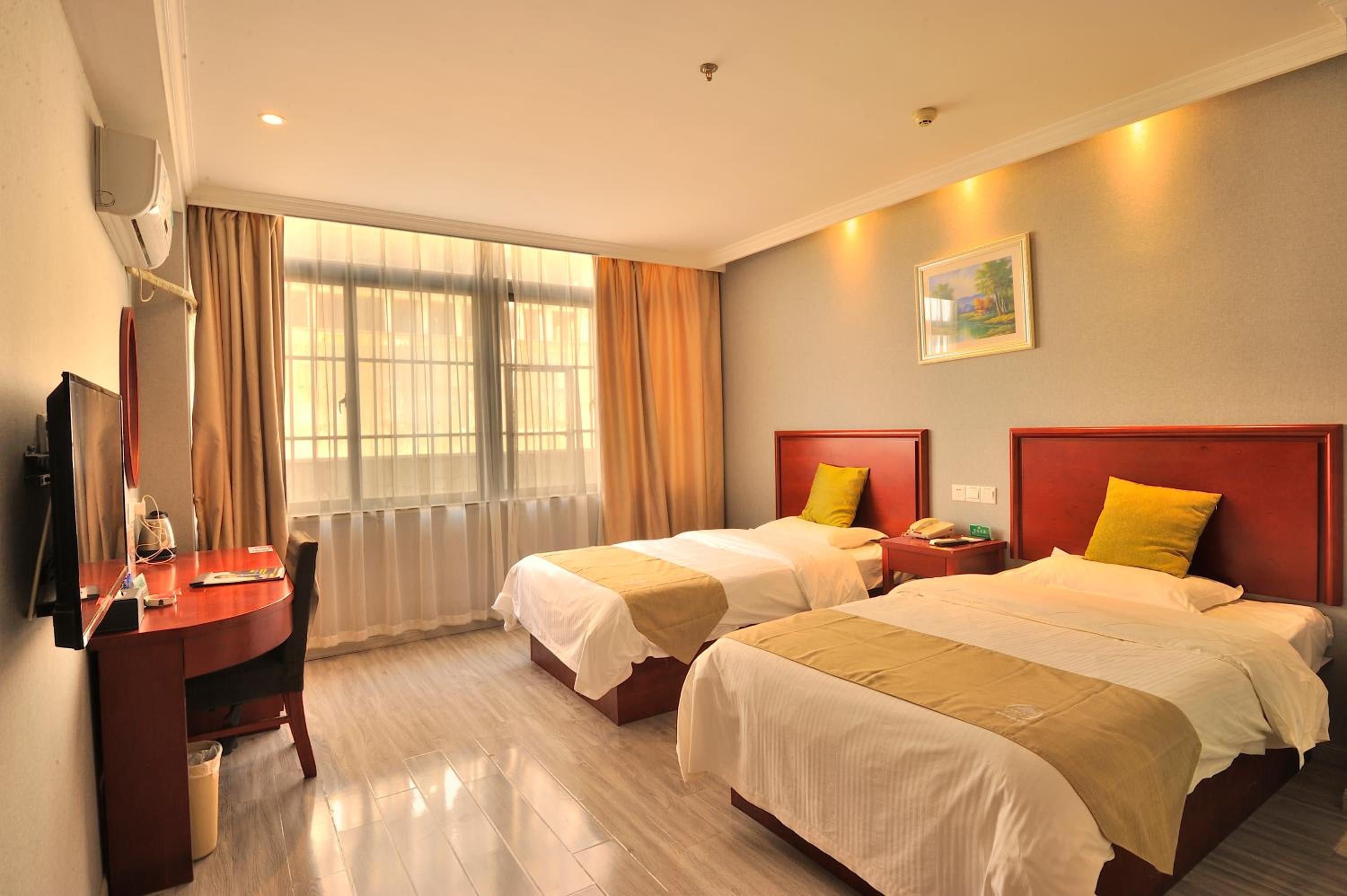 Mainland Chinese Citizens - Twin Room - Photo 1