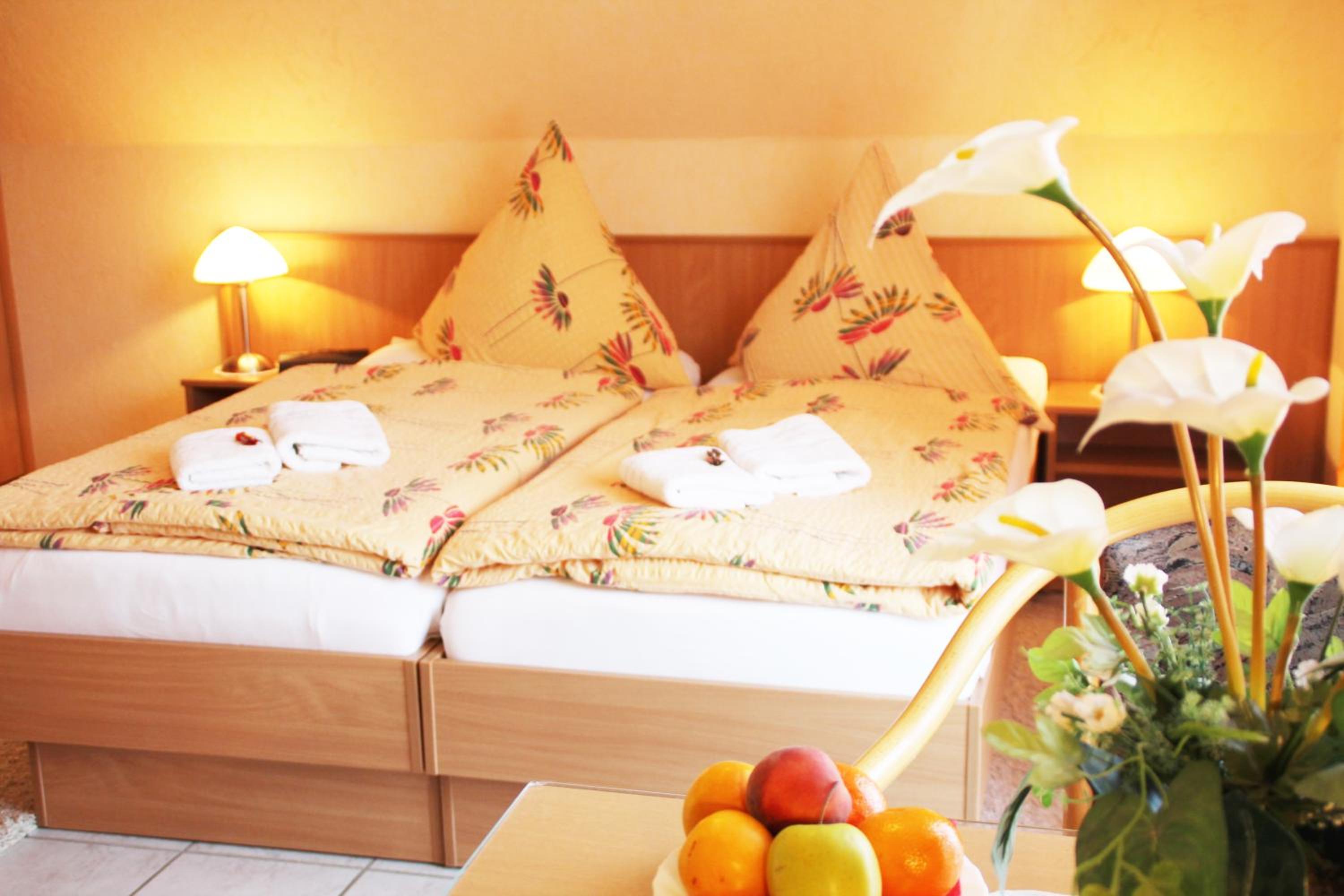 Standard Double Room - Photo 6