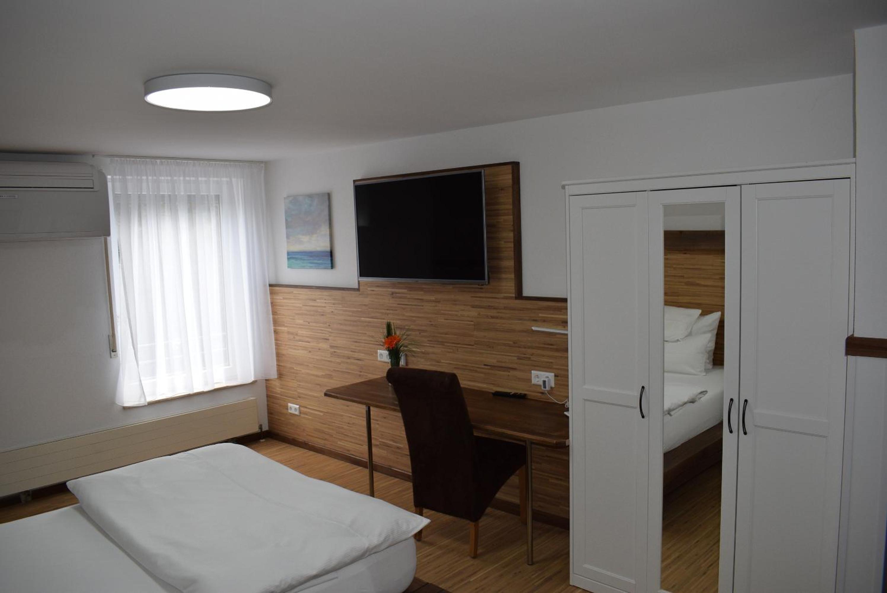 Apartment with Lake View photo 1