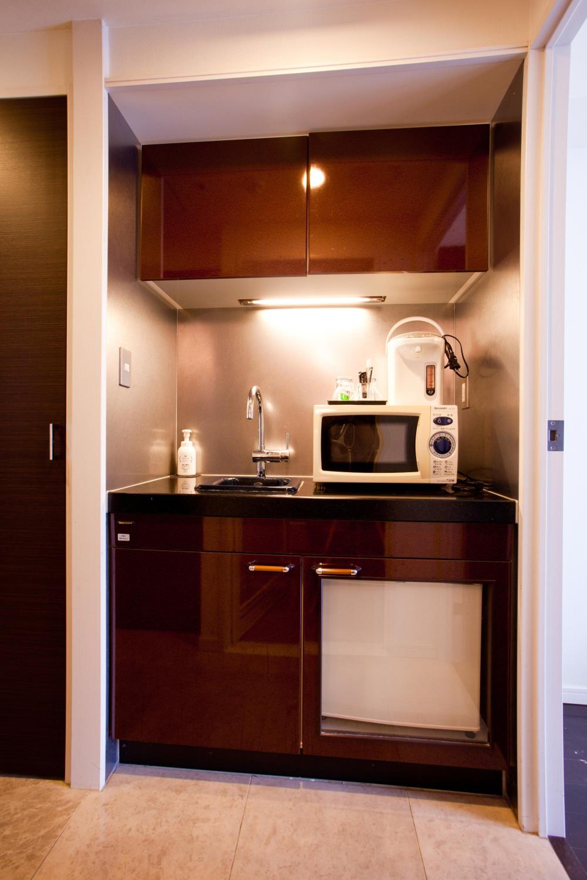 Standard Double Room - Non-Smoking photo 2