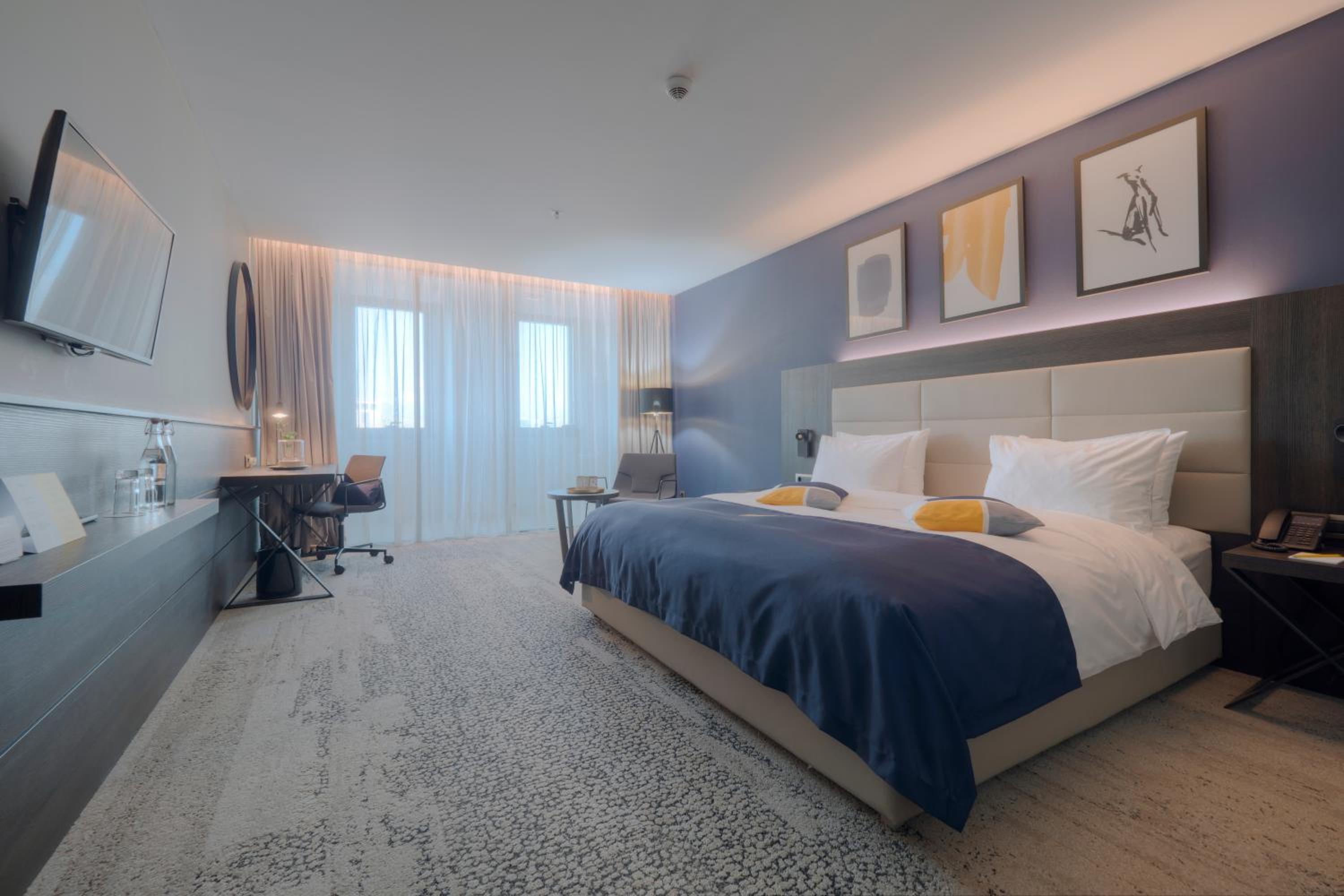 Premium King Room - Smoking photo 1