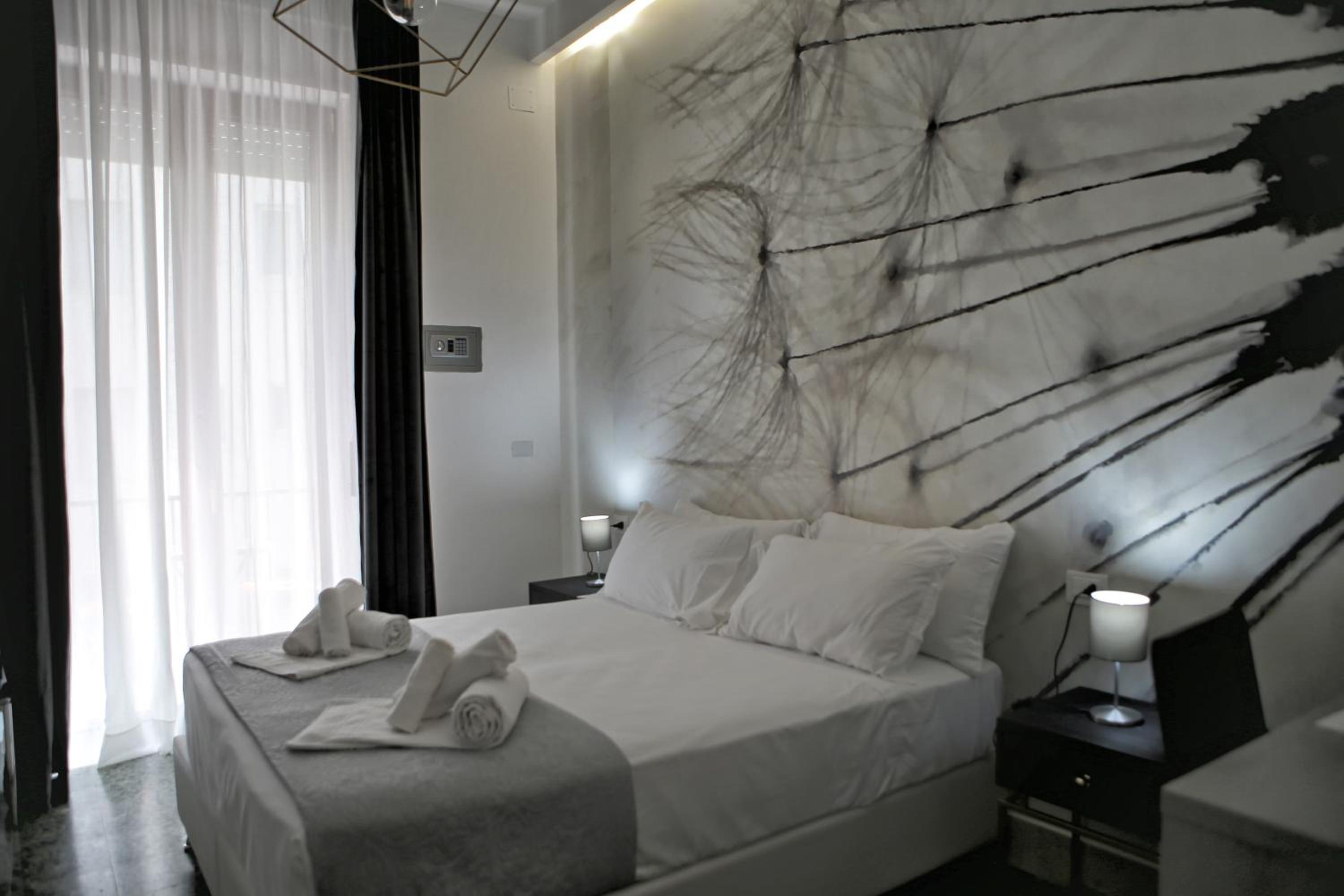 Deluxe Double or Twin Room with Balcony