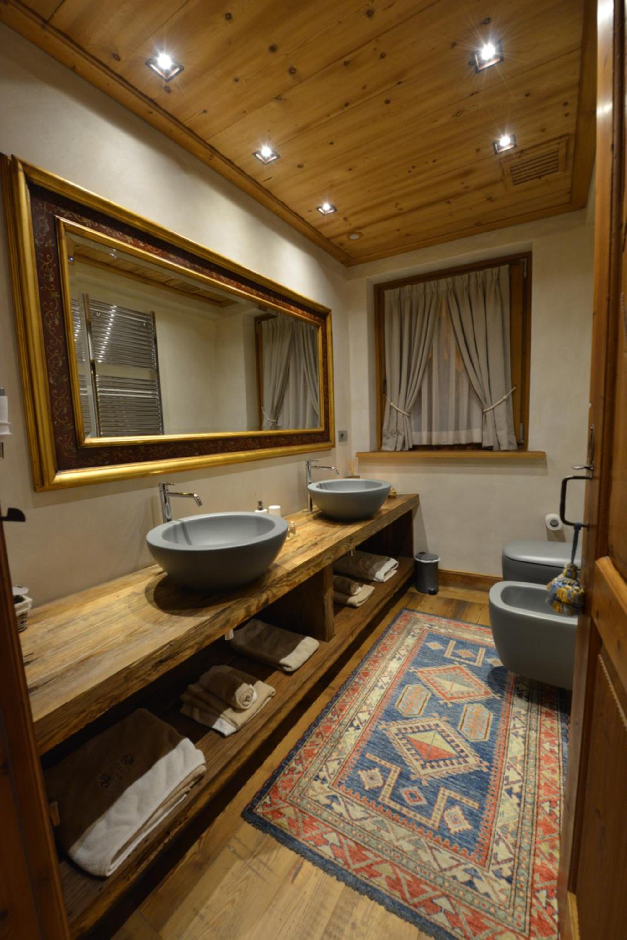 Deluxe Double or Twin Room photo 3