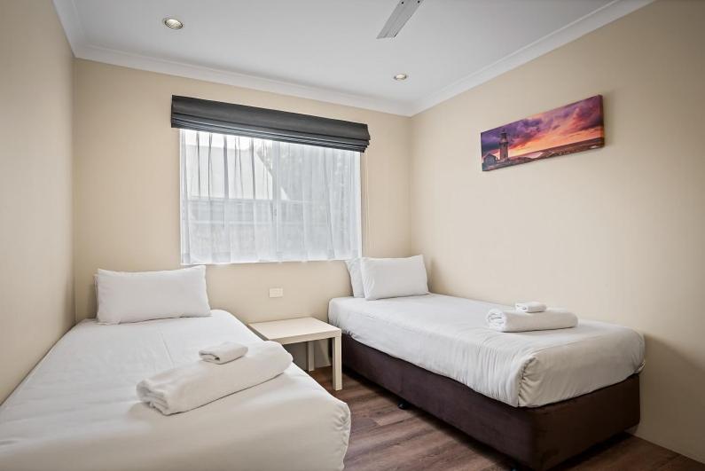 Two-Bedroom Villa - Tennis photo 2