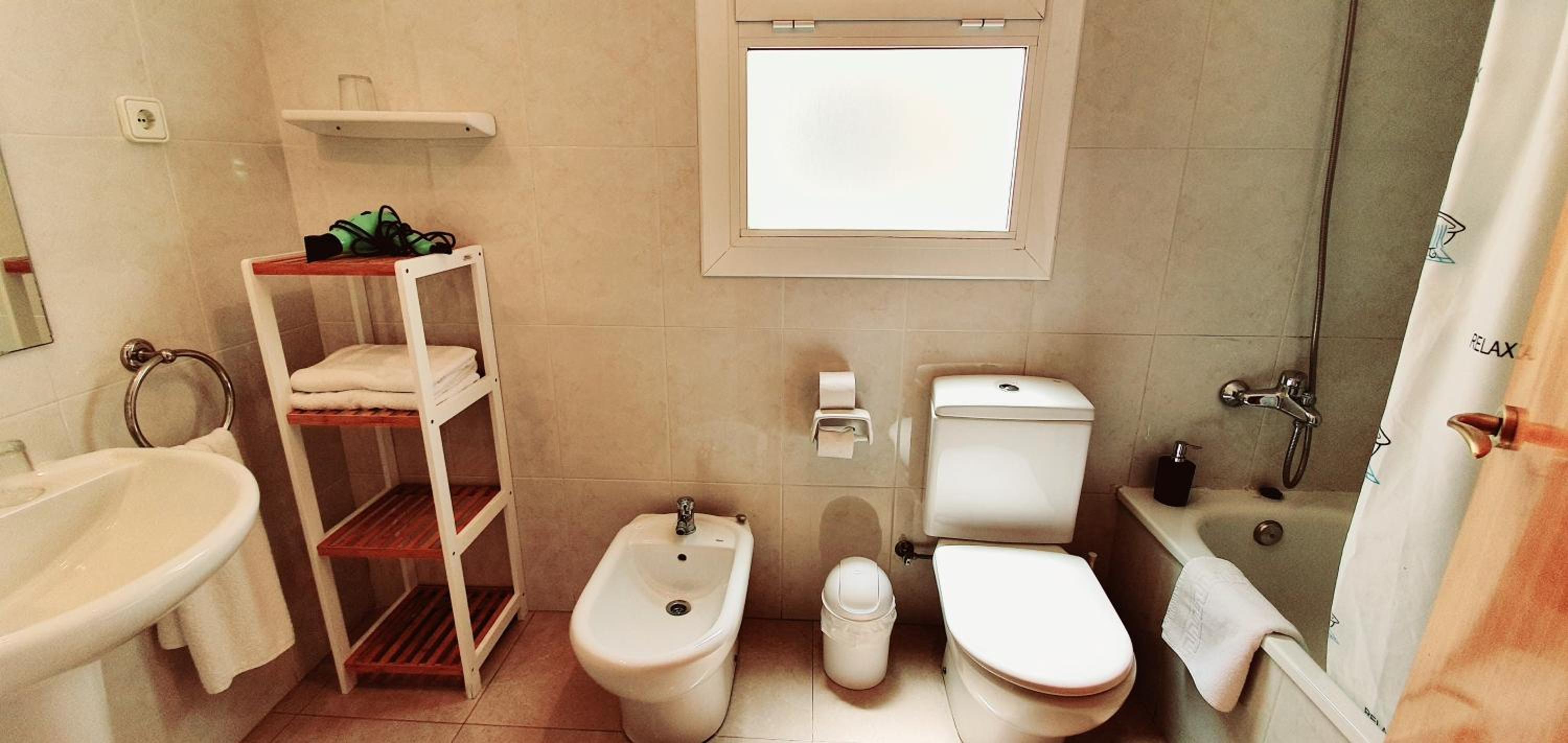 Family Double Room - Photo 3