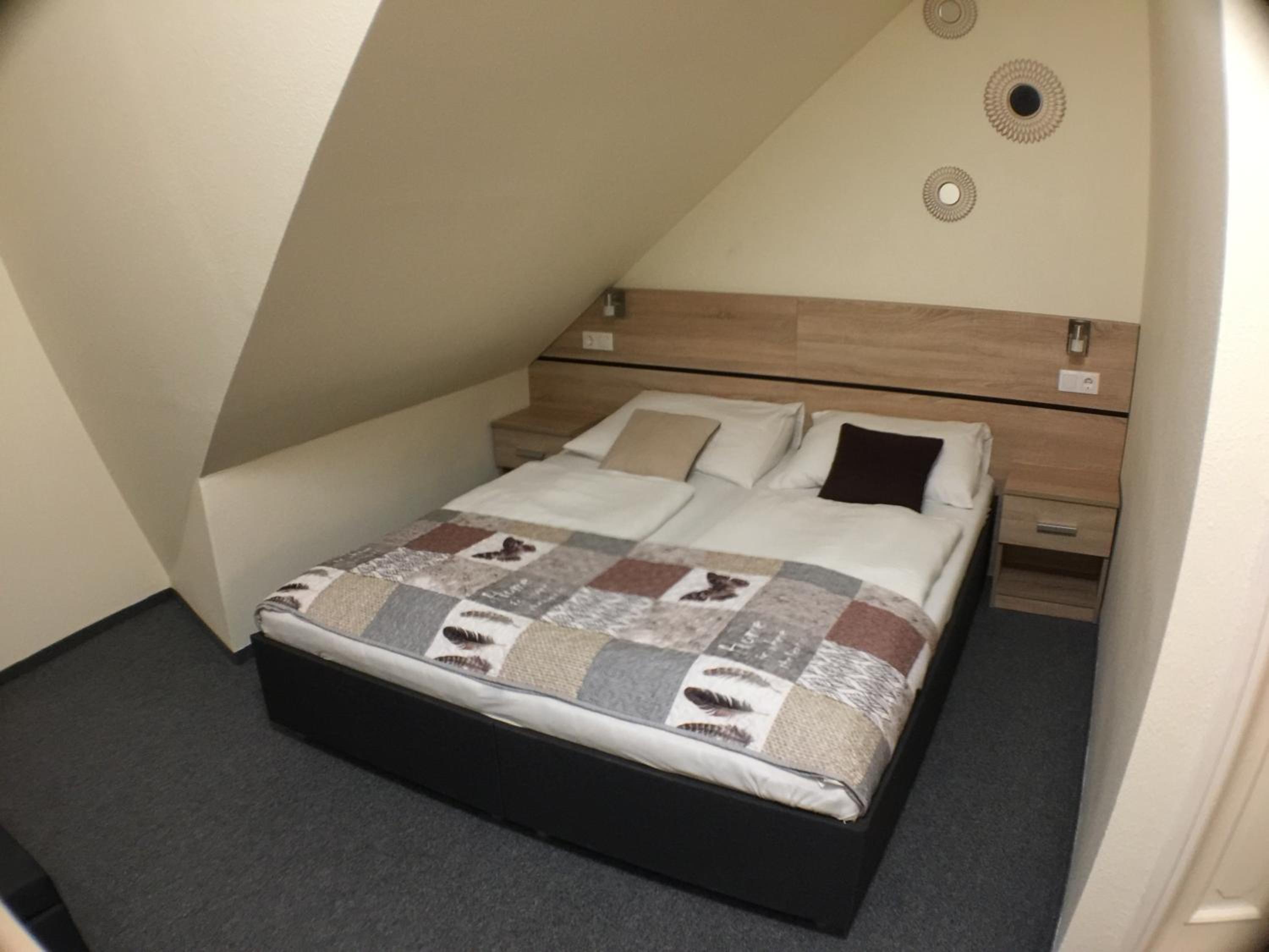 Deluxe Double or Twin Room photo 1