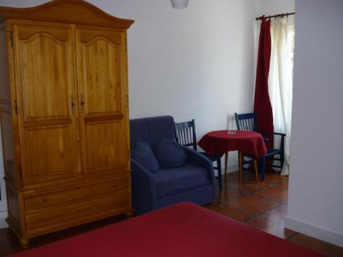 Double or Twin Room with Mountain View photo 2