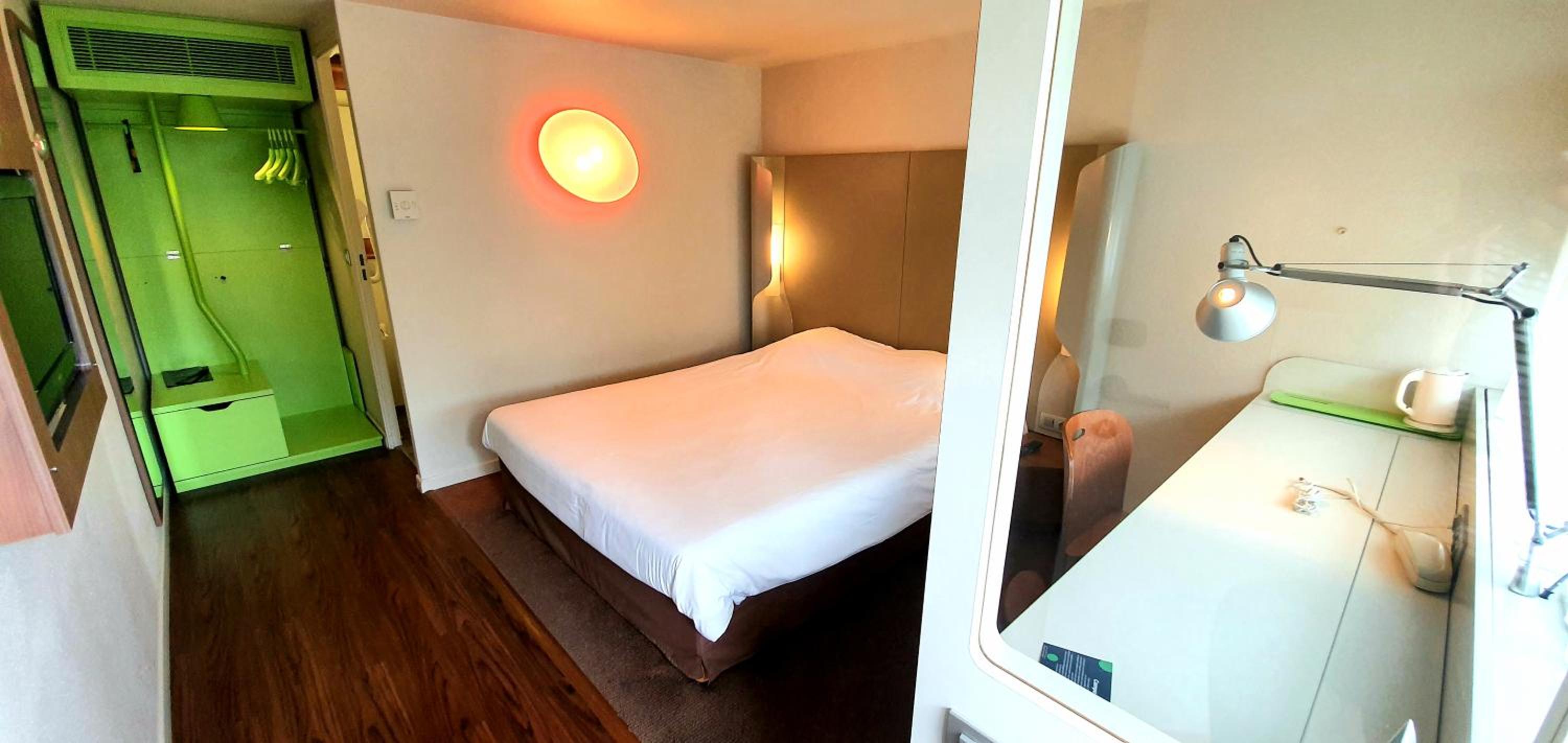 Standard Double Room - Photo 7