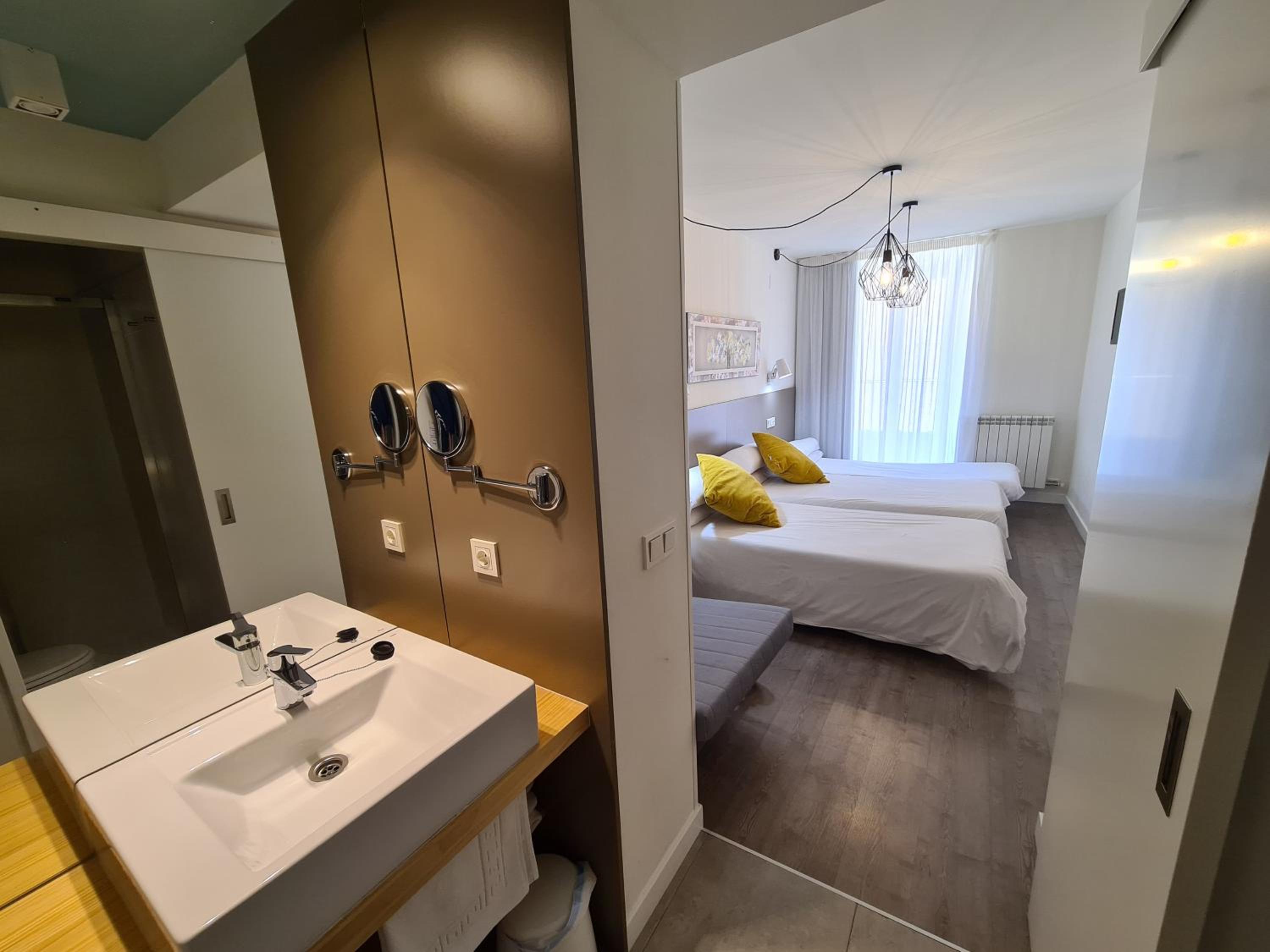 Habitación Triple Económica
