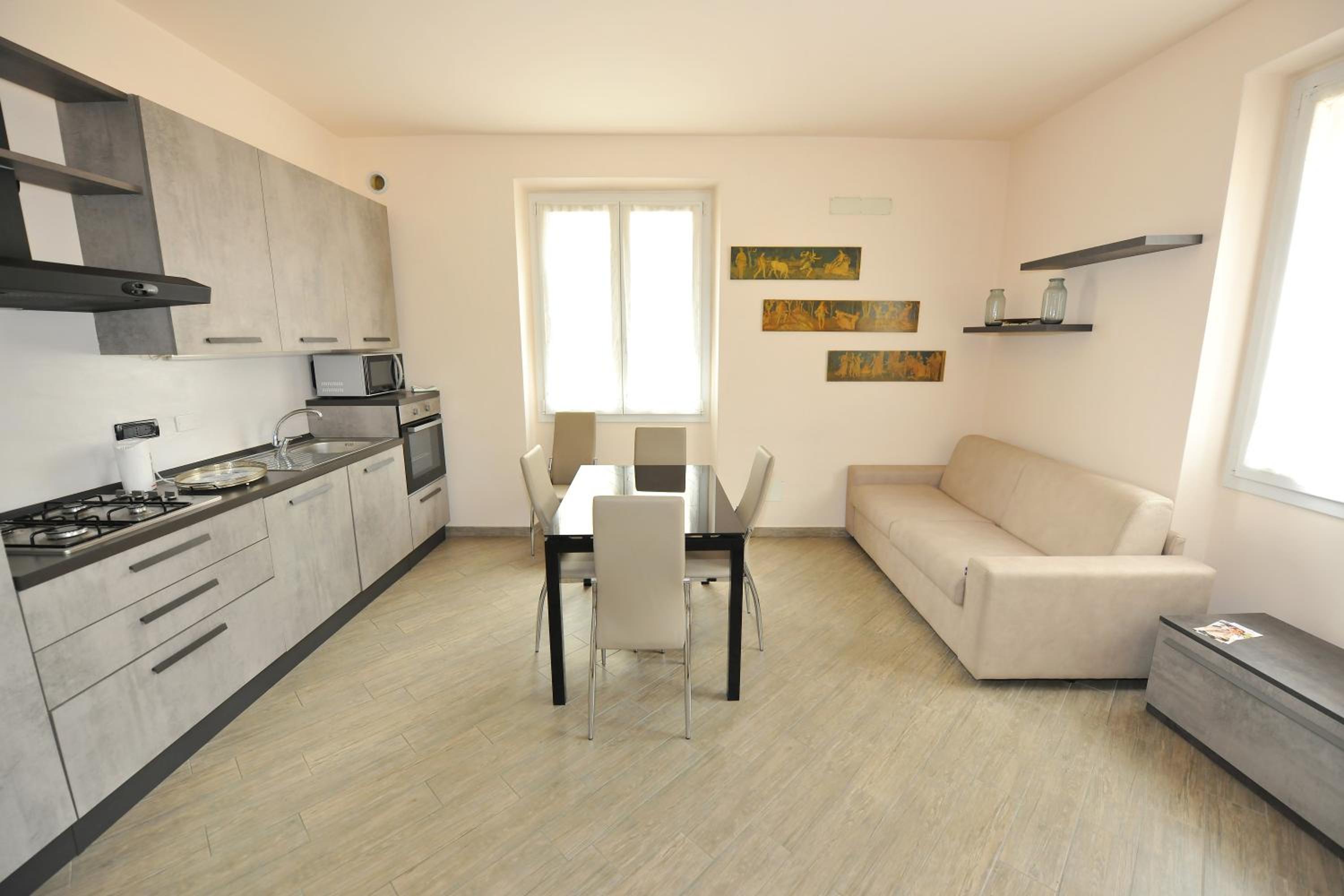 One-Bedroom Apartment - Photo 9