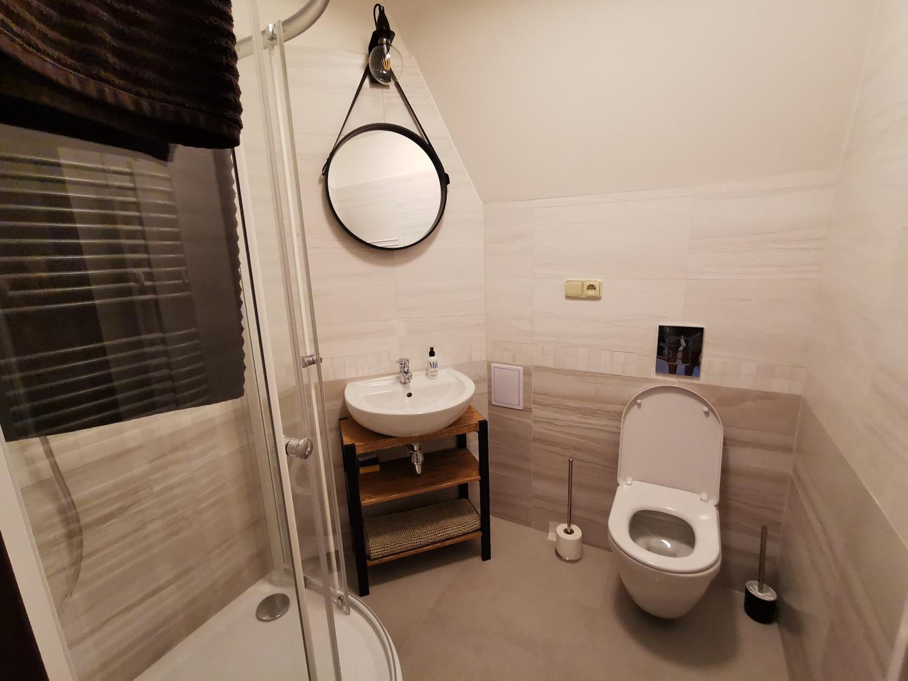 One-Bedroom Apartment photo 2