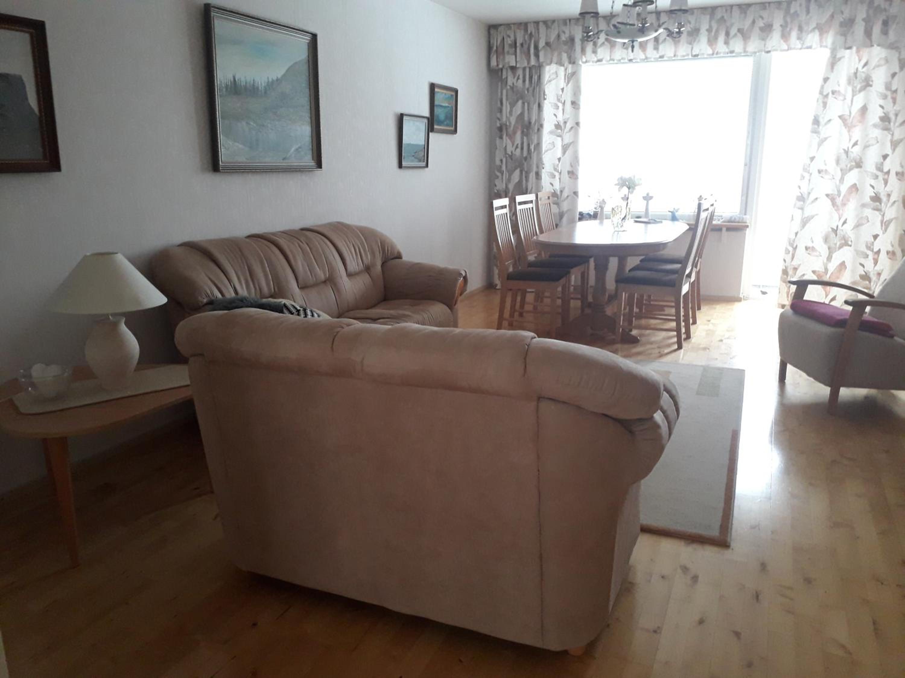 One-Bedroom Apartment - Photo 5