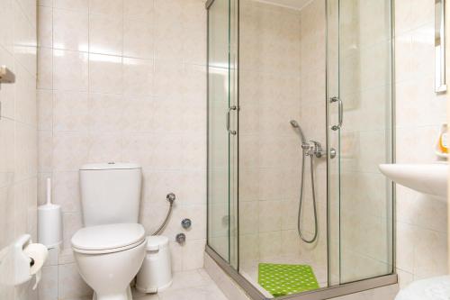 Apartment (4 Adults) photo 3