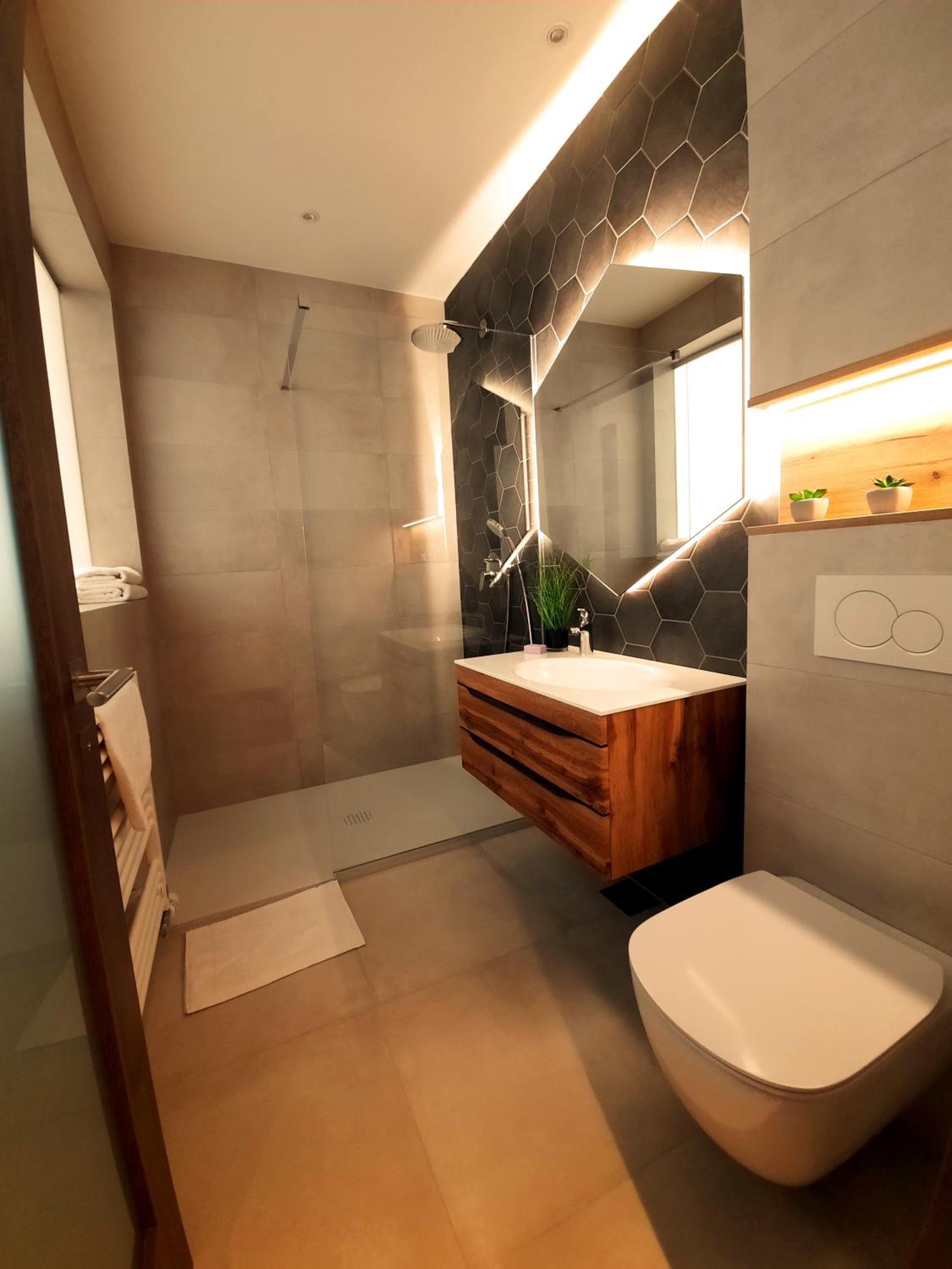 Triple Room with Bathroom photo 3