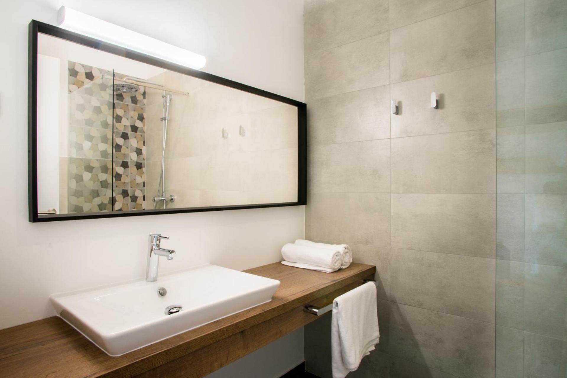 Superior Double or Twin Room - Photo 4