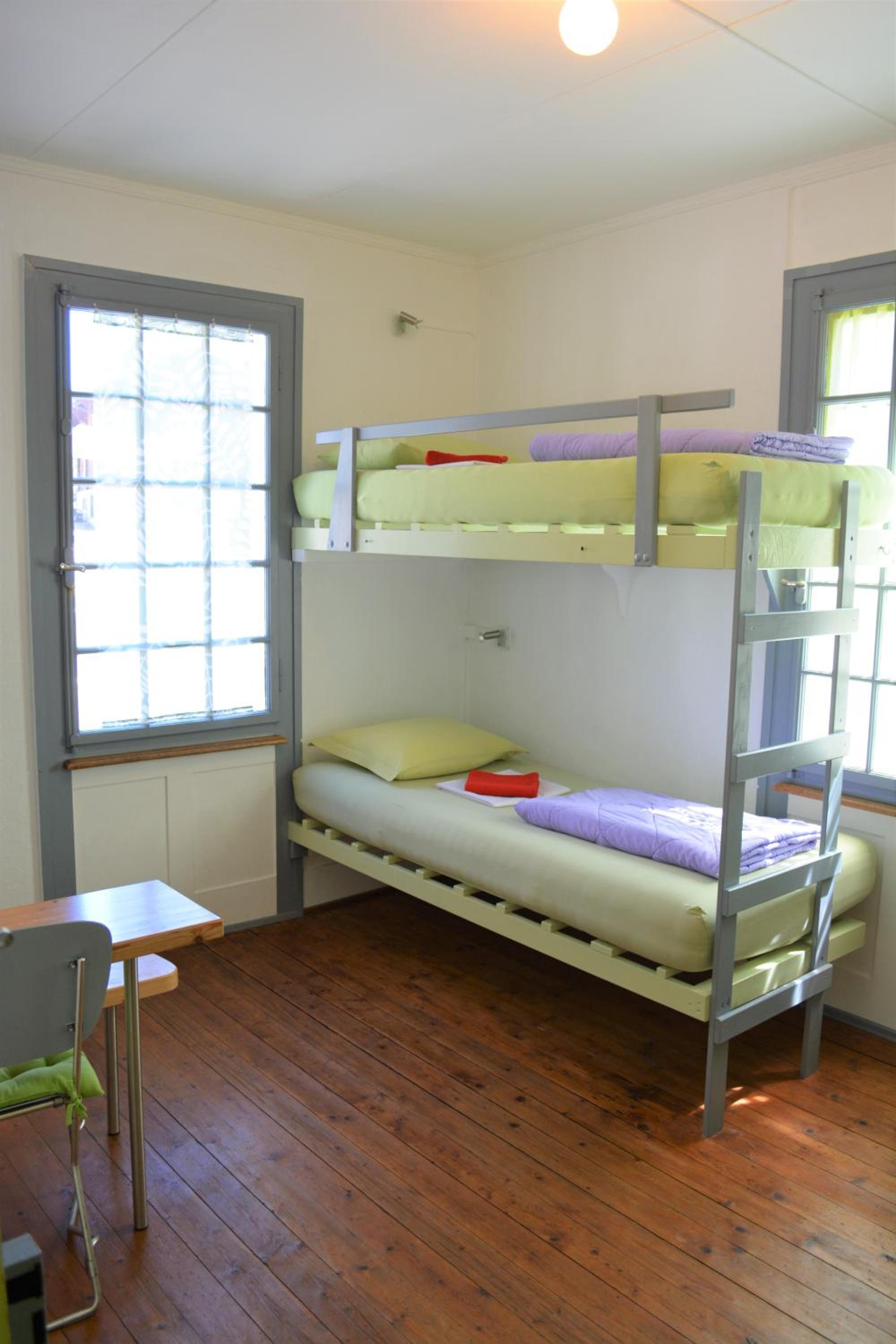 Quadruple Room with Shared Bathroom photo 2