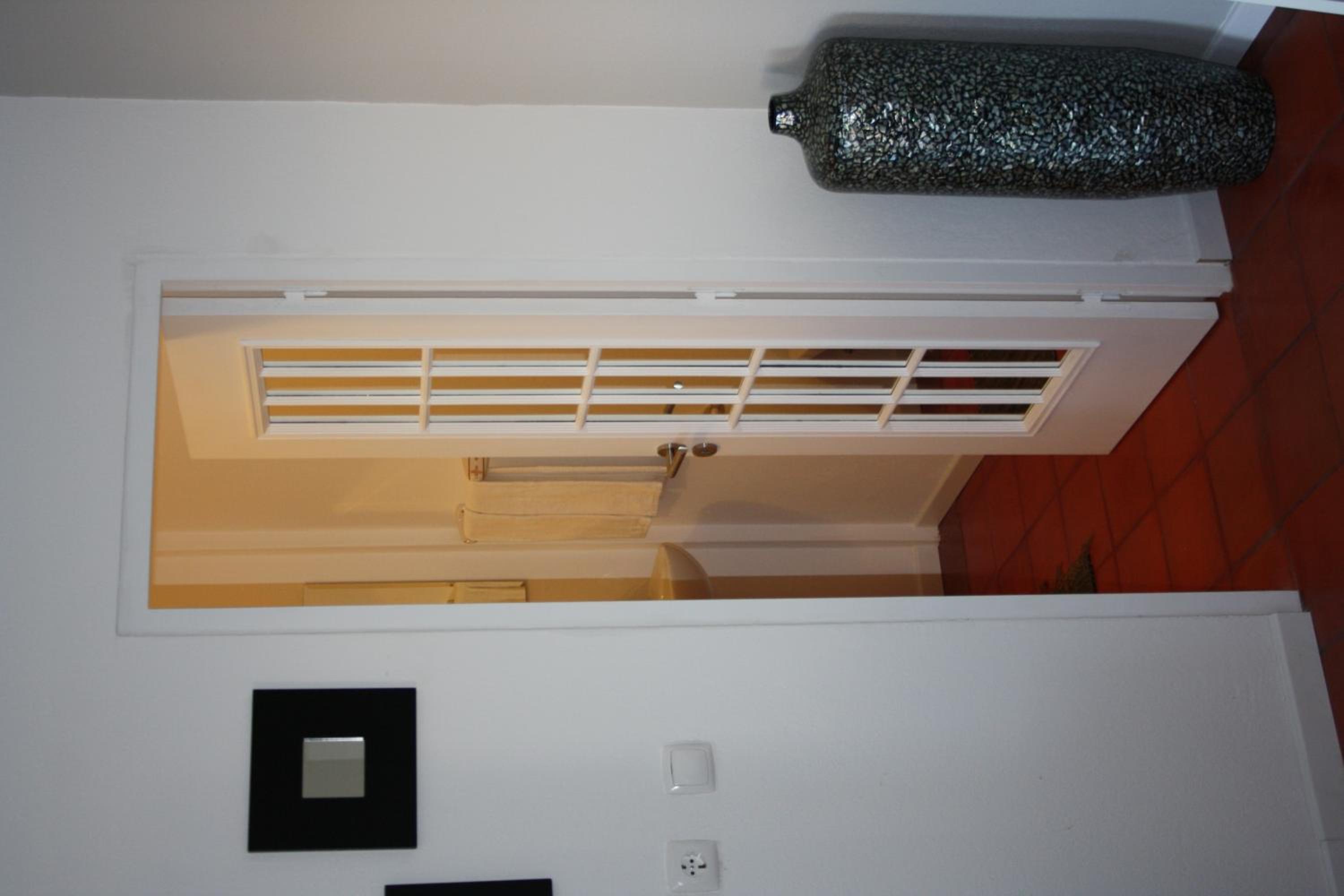 Double or Twin Room - Photo 5
