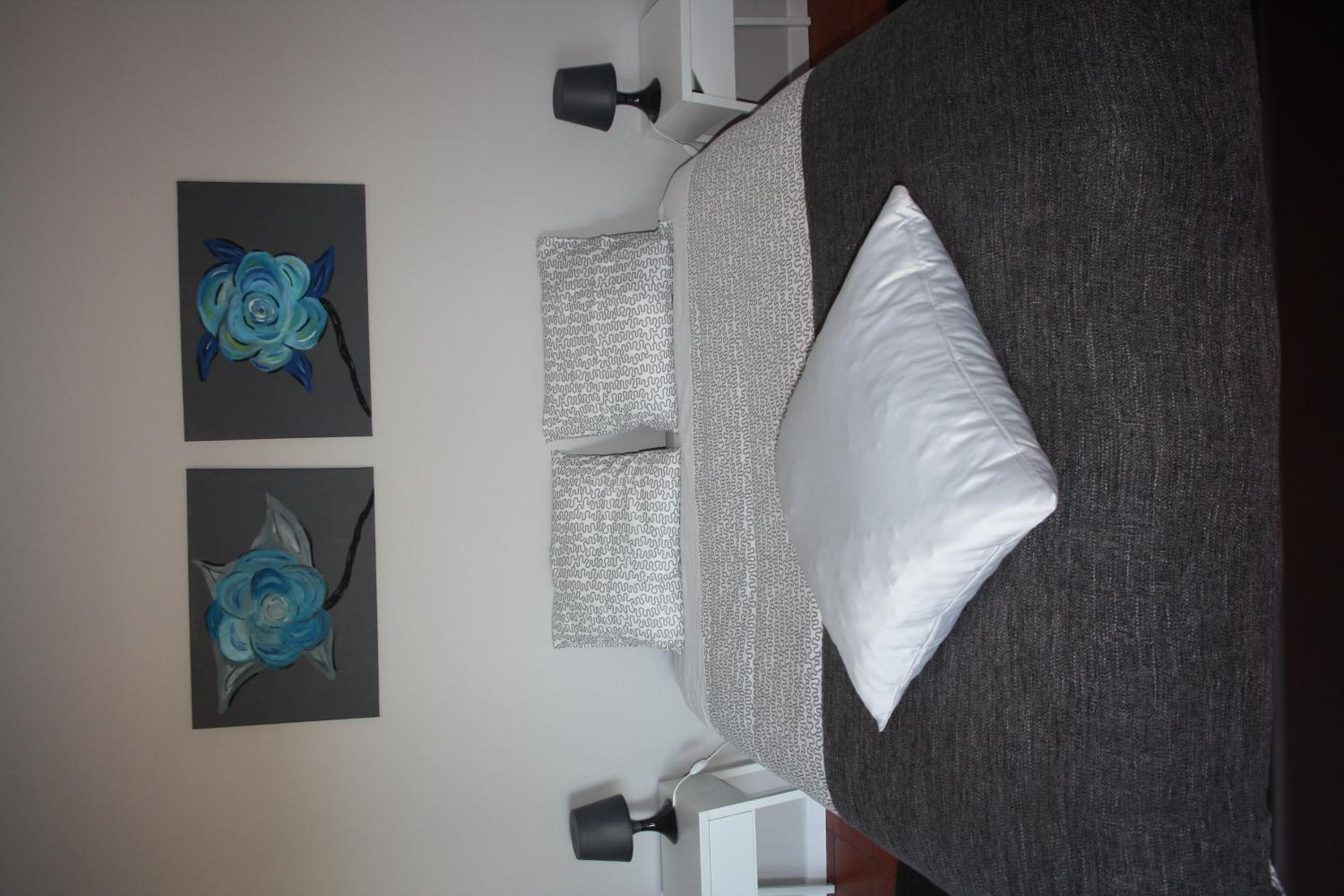 Double or Twin Room - Photo 13