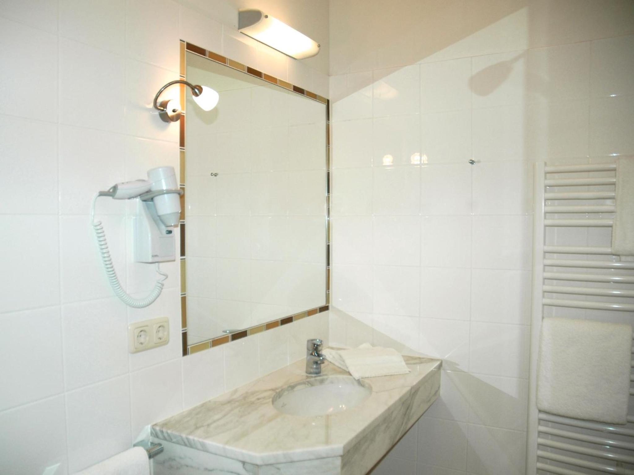 Superior Double Room - Photo 4