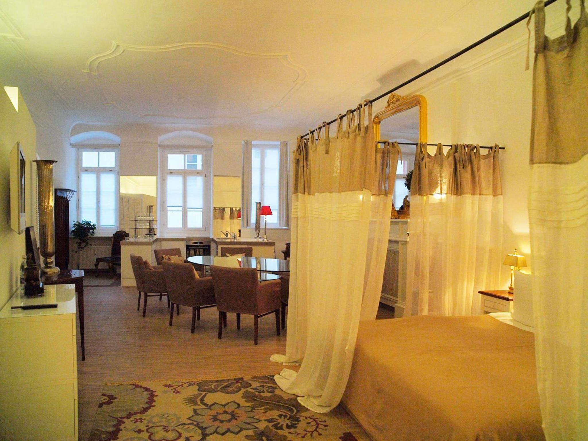 Apartment - Photo 4