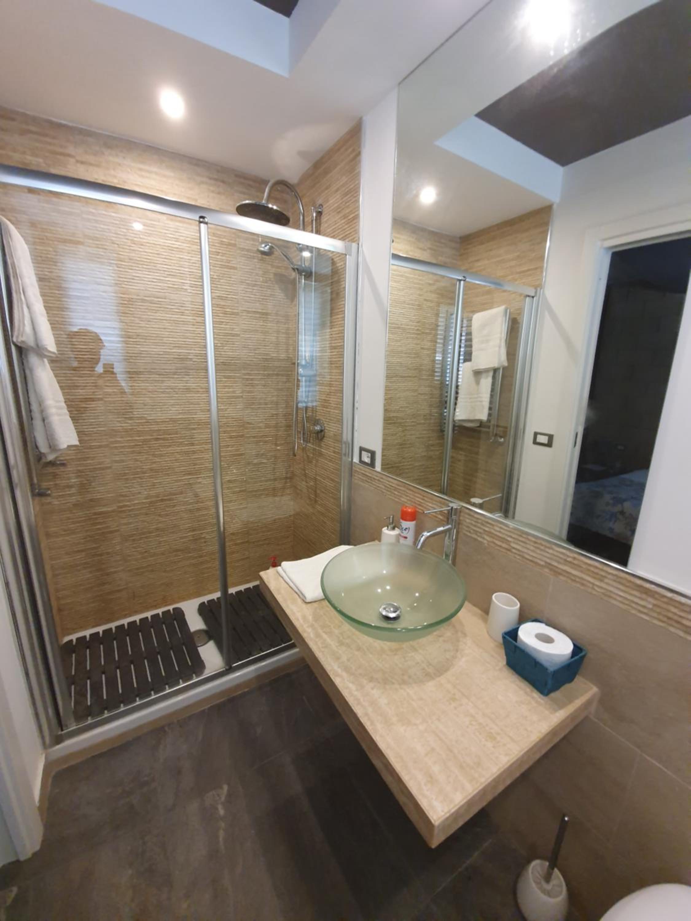 King Room with Balcony photo 3