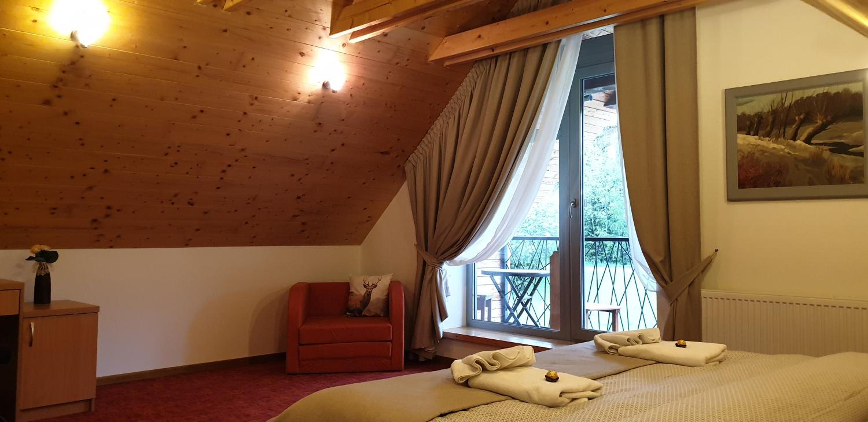 Deluxe Double Room with Balcony photo 1