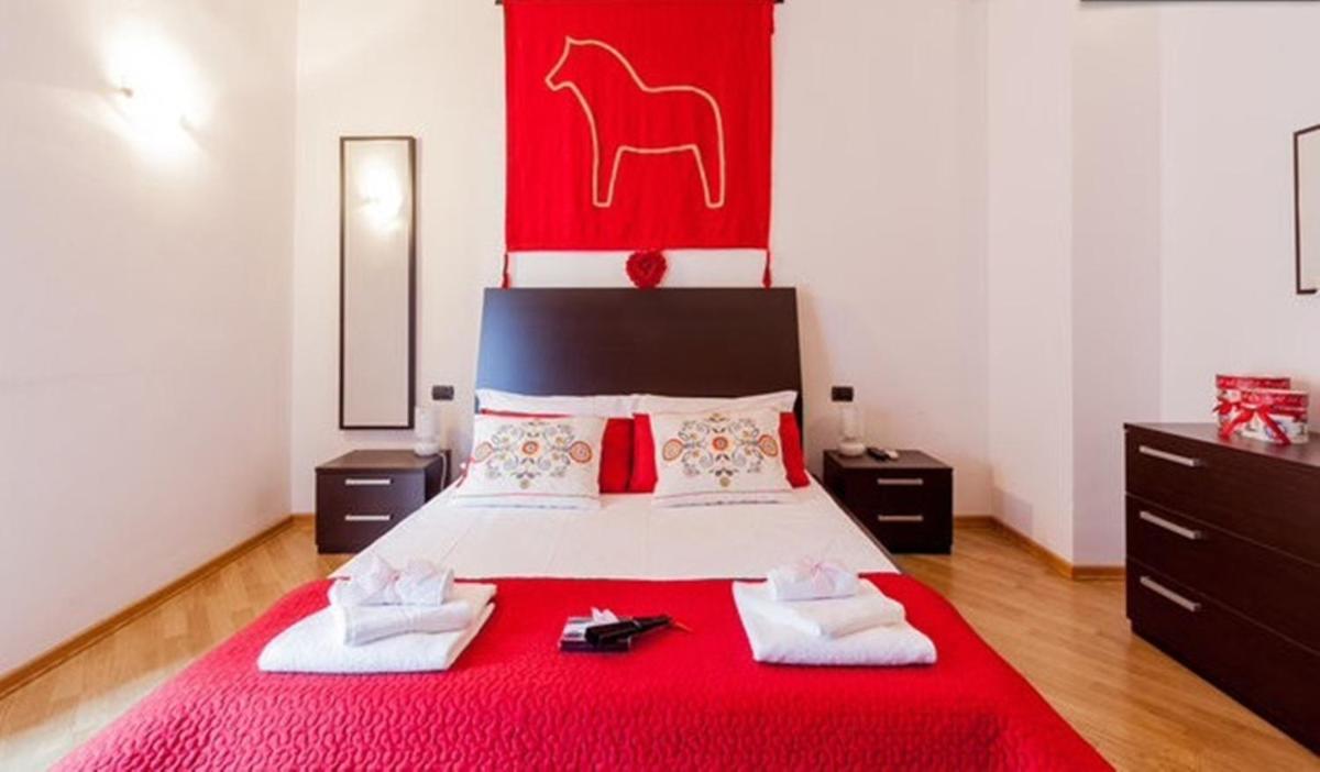 Deluxe Room (2 Adults + 1 Child)