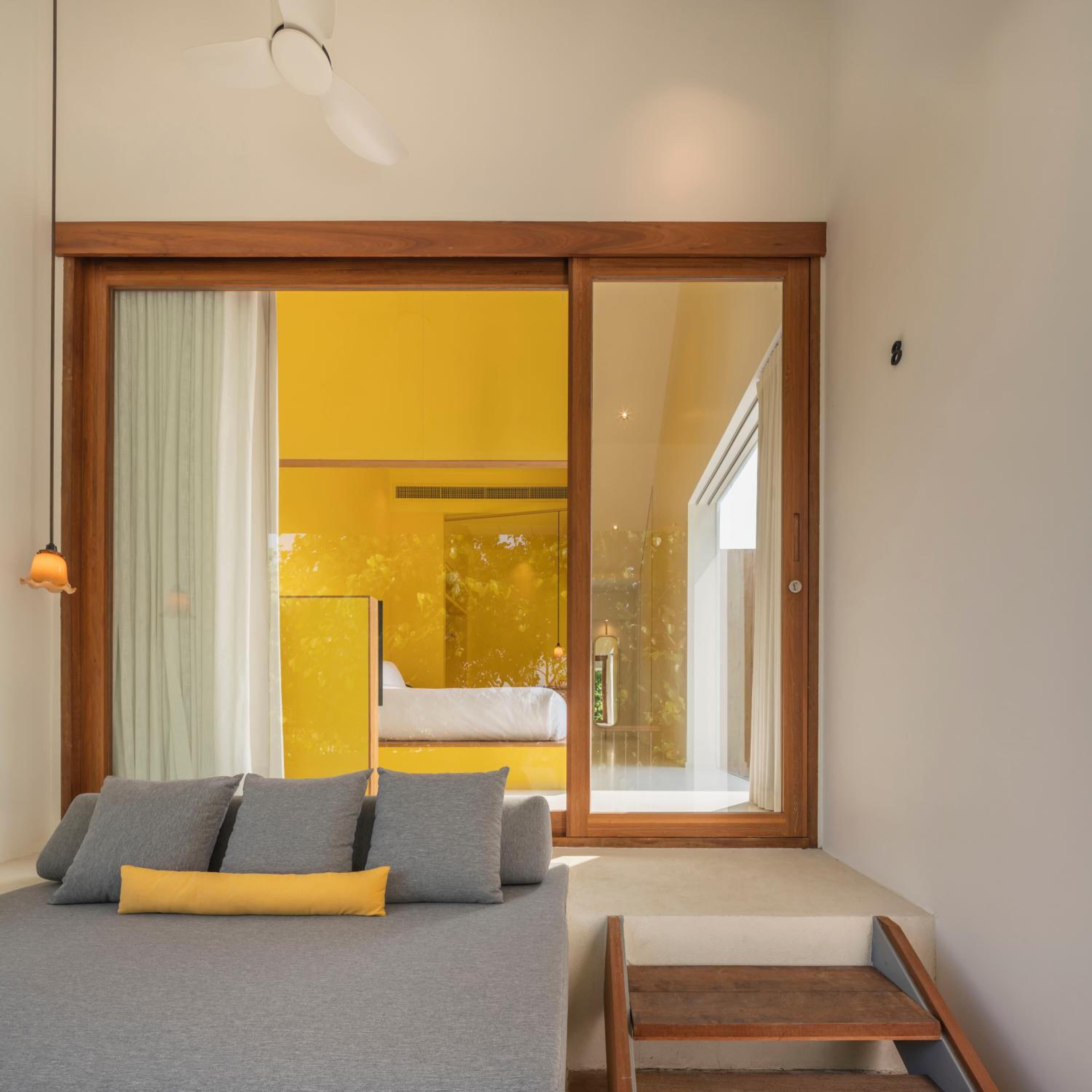 Deluxe River view Room with Balcony and Garden View - Photo 2
