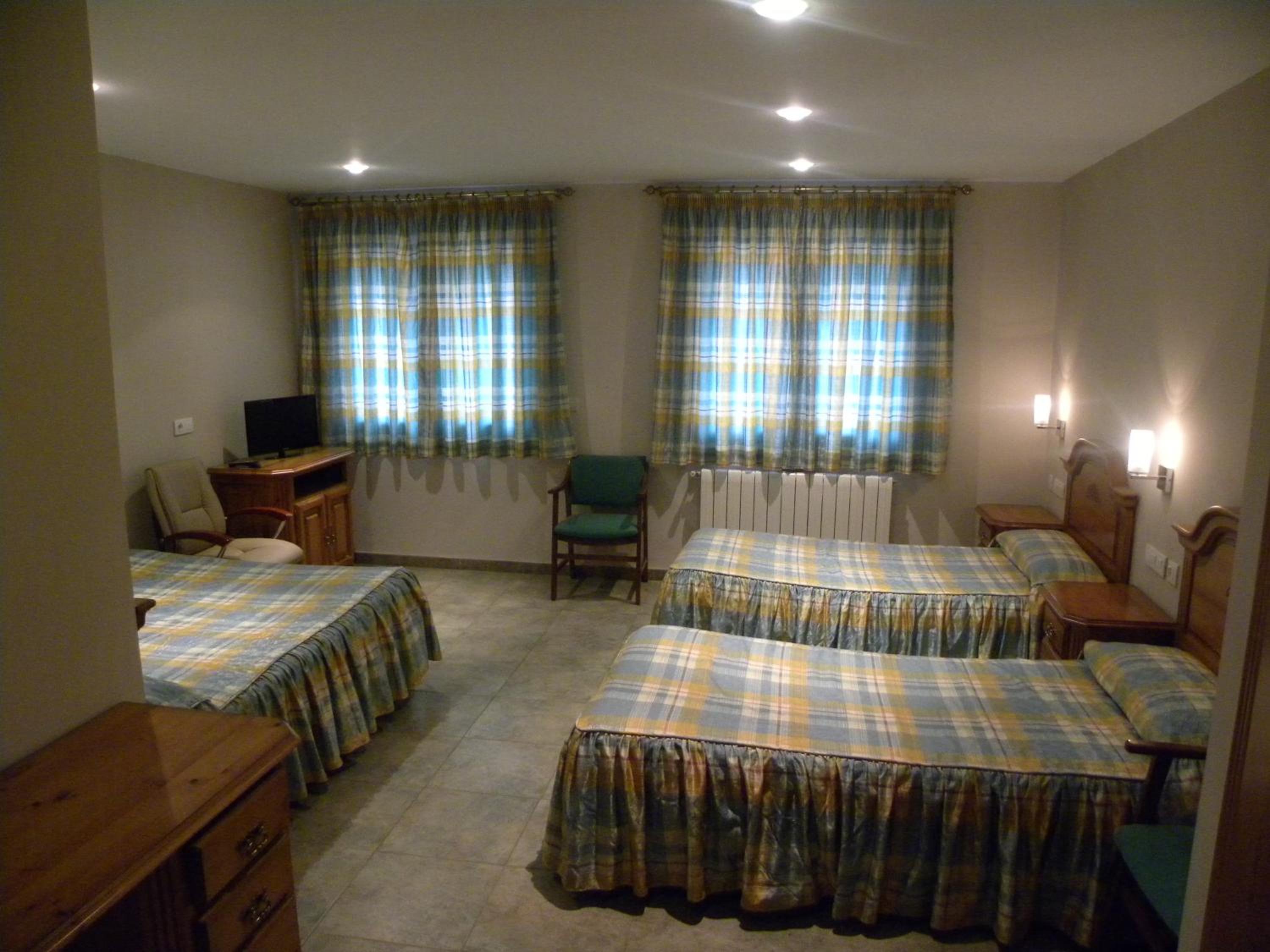Triple Room - Photo 1