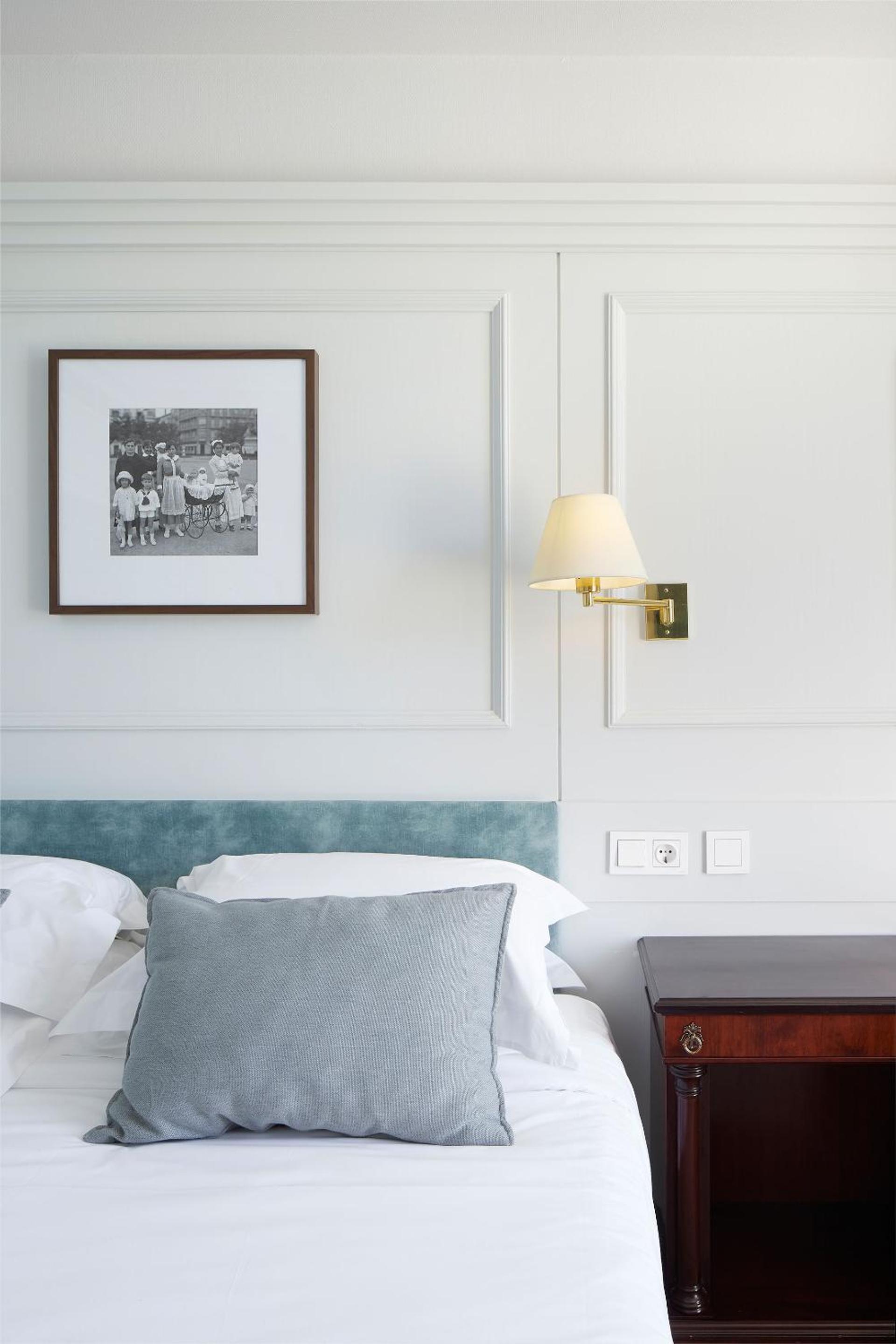 Petite Double Room with Sea View  - Photo 8