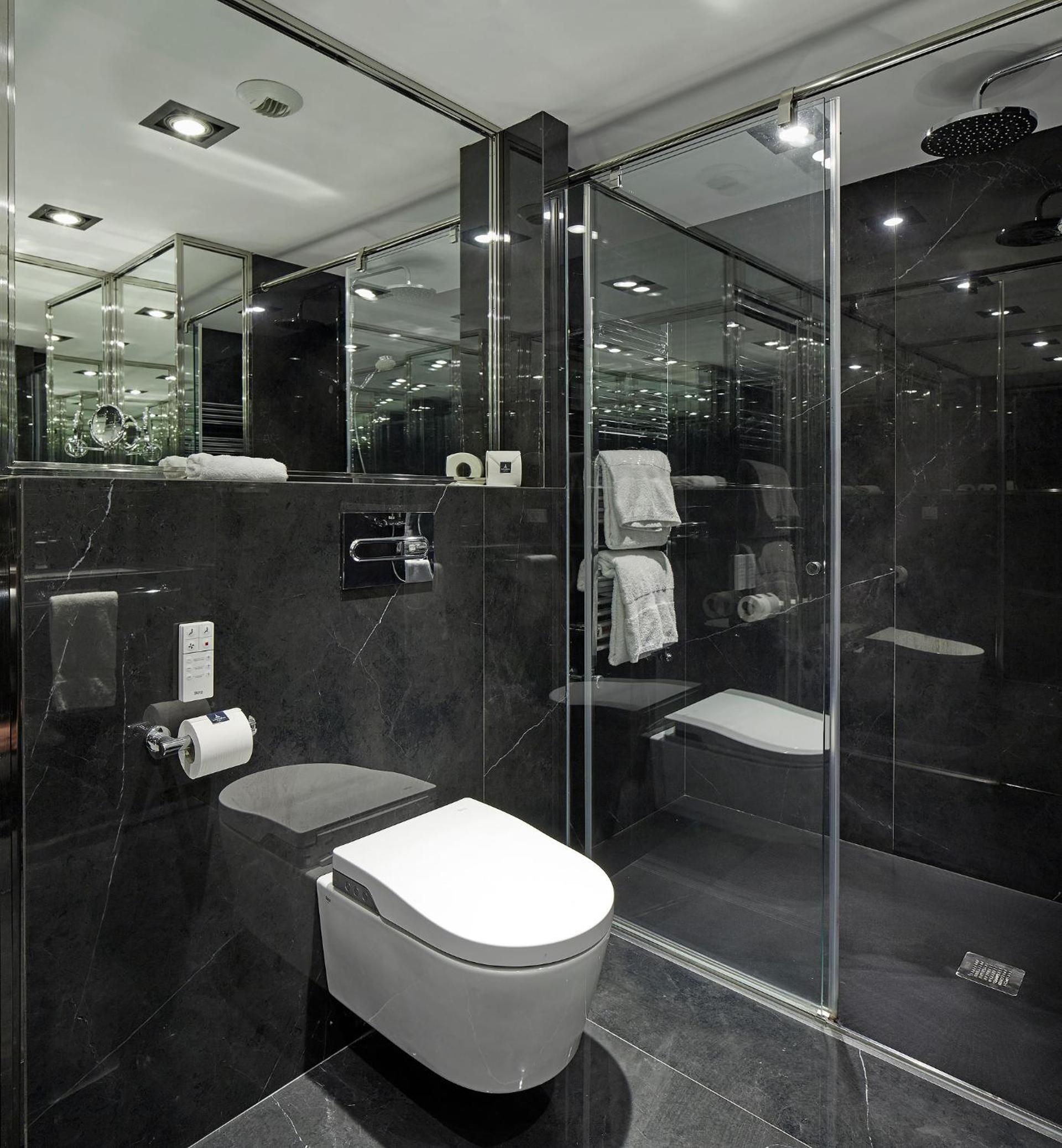 Petite Double Room with Sea View  - Photo 6