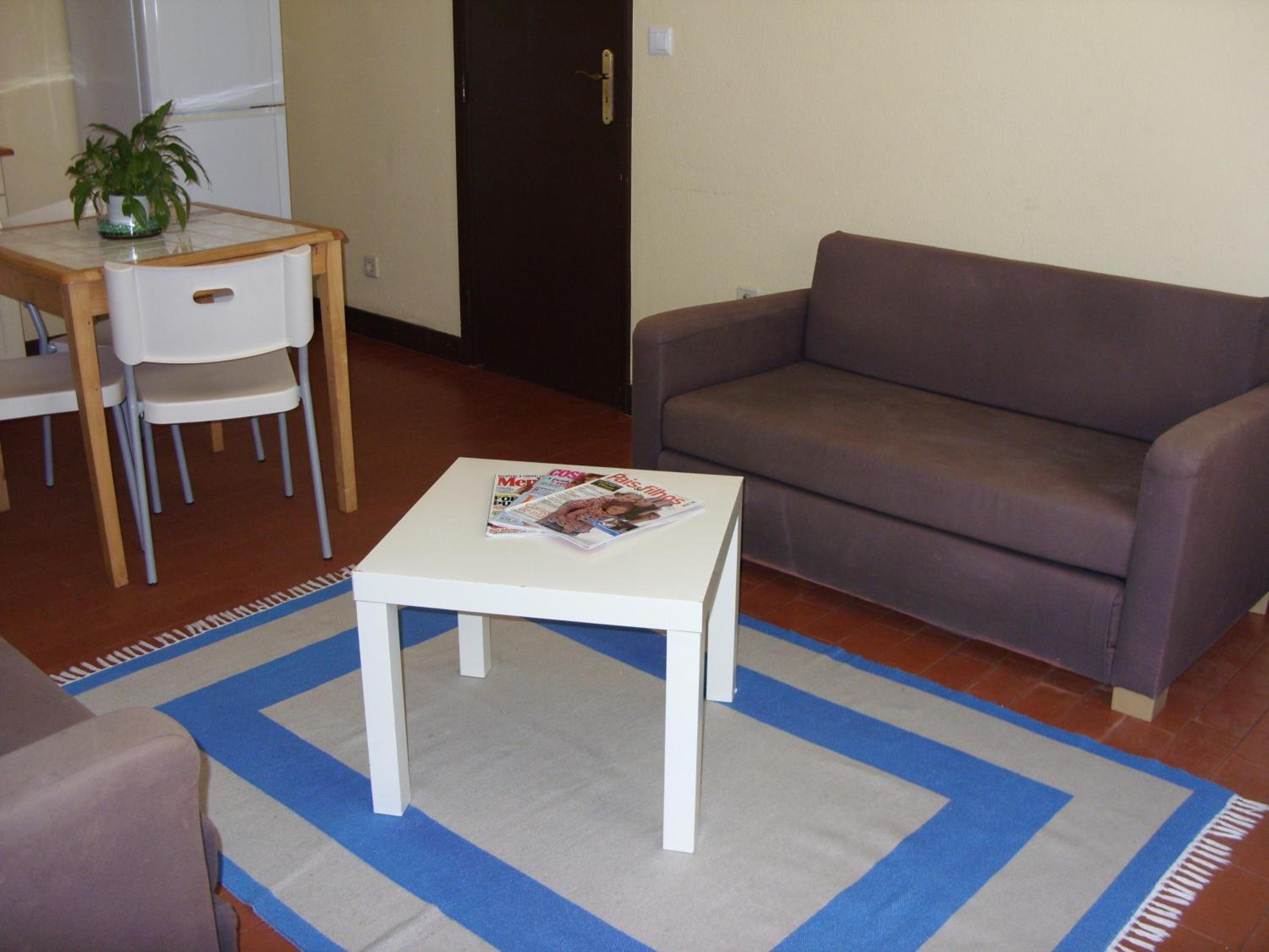Two-Bedroom Apartment (4 Adults)